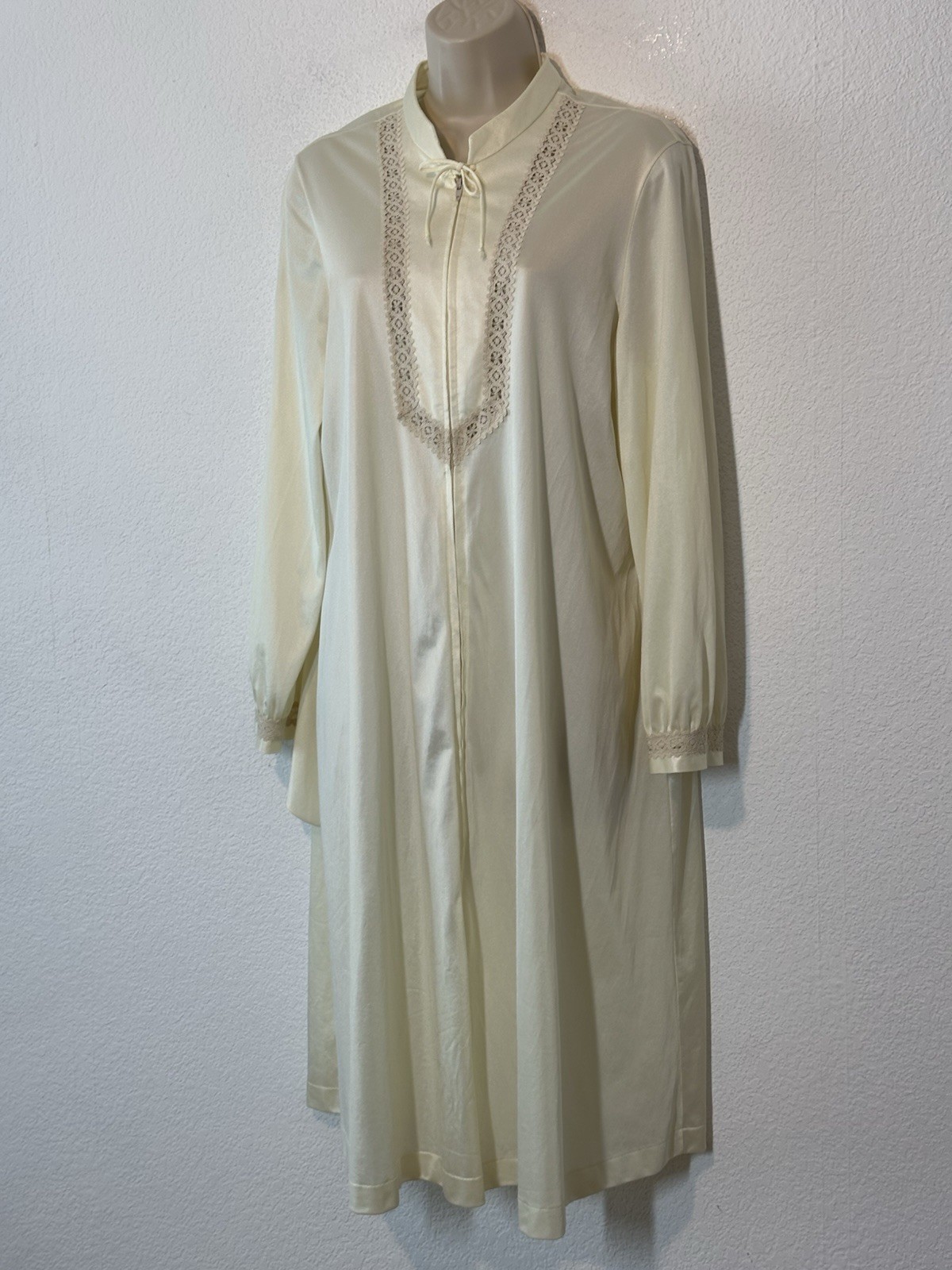 Vtg Gossard Artemis Zip Front Robe Large Yellow Beige Lace Trim Poc Loungewear