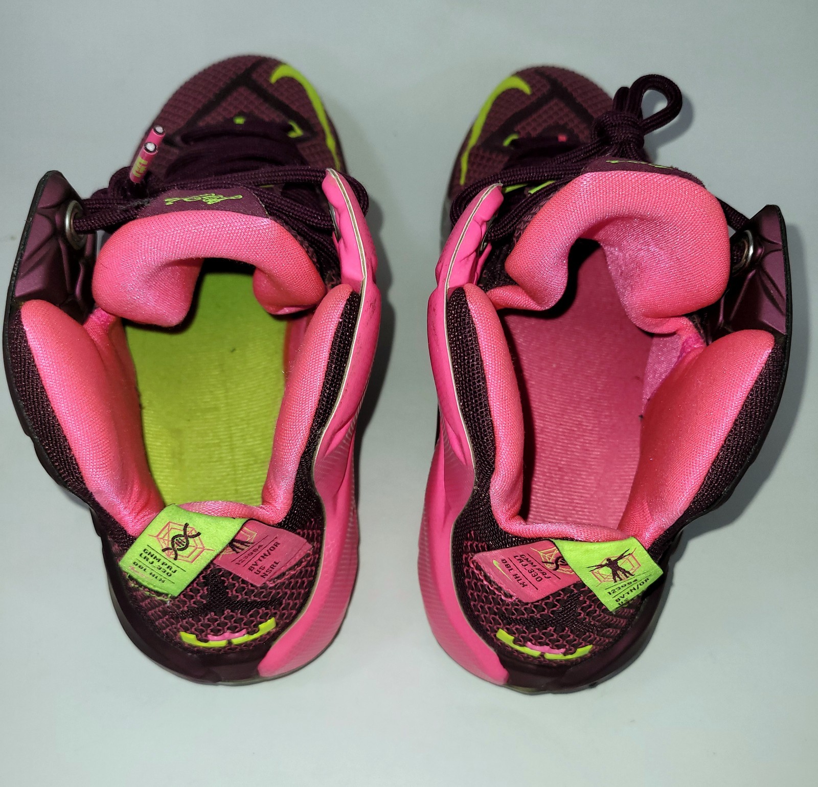 Size 9.5 – Nike LeBron 12 ‘Double Helix’