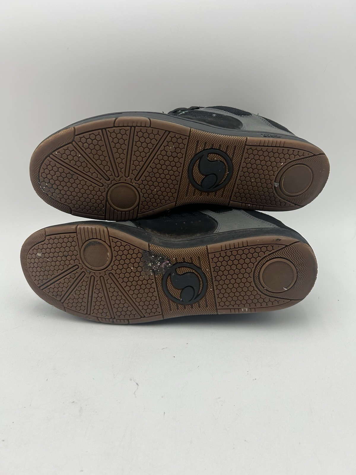 Men’s Size 12 – DVS Celsius Skate Boarding Shoes Black Y2K
