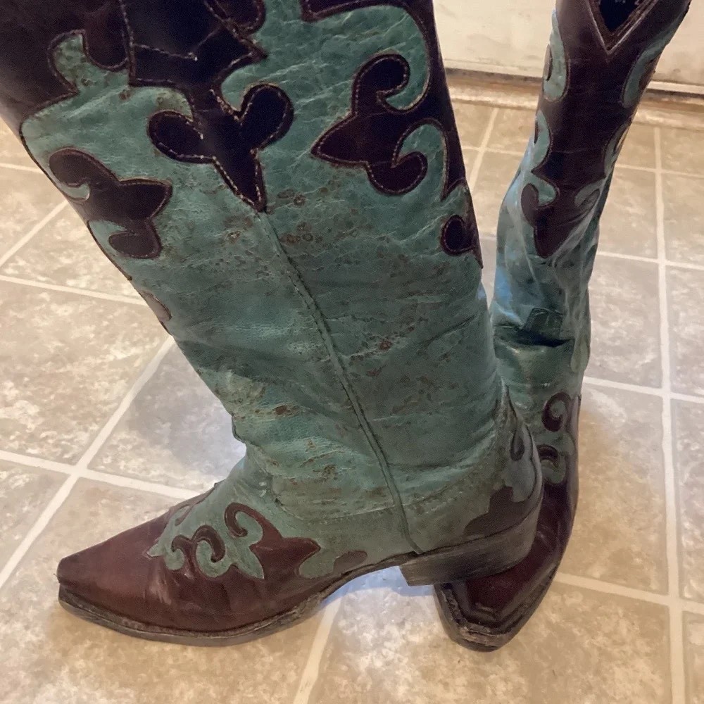 ~ Lane Dawson Cowgirl Boots ~