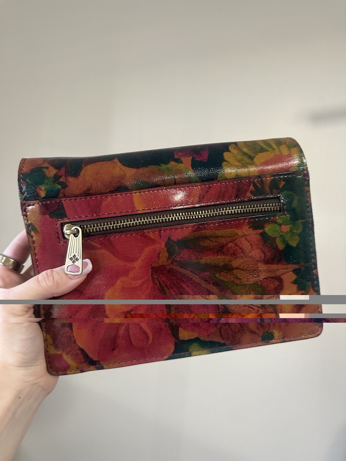 Patricia Nash Floral Multicolor Crossbody Bag Turn Lock Zip Pocket Gold Hardware