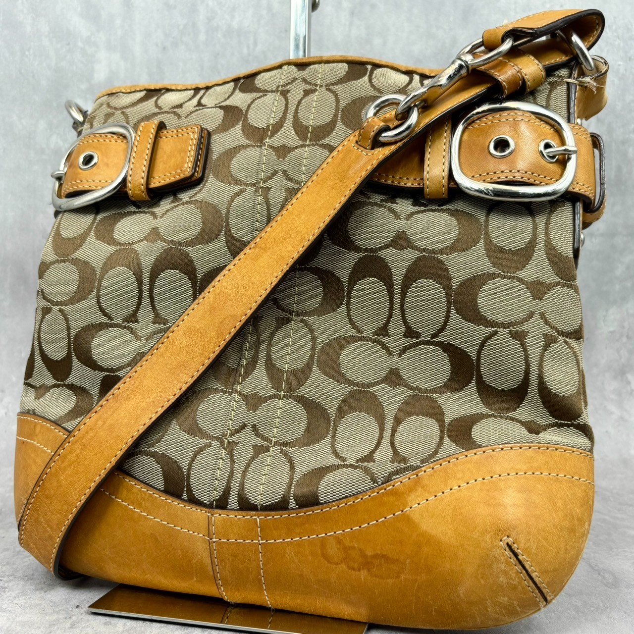 Coach F19682 shoulder bag signature canvas leather Brown Authentic From JAPAN