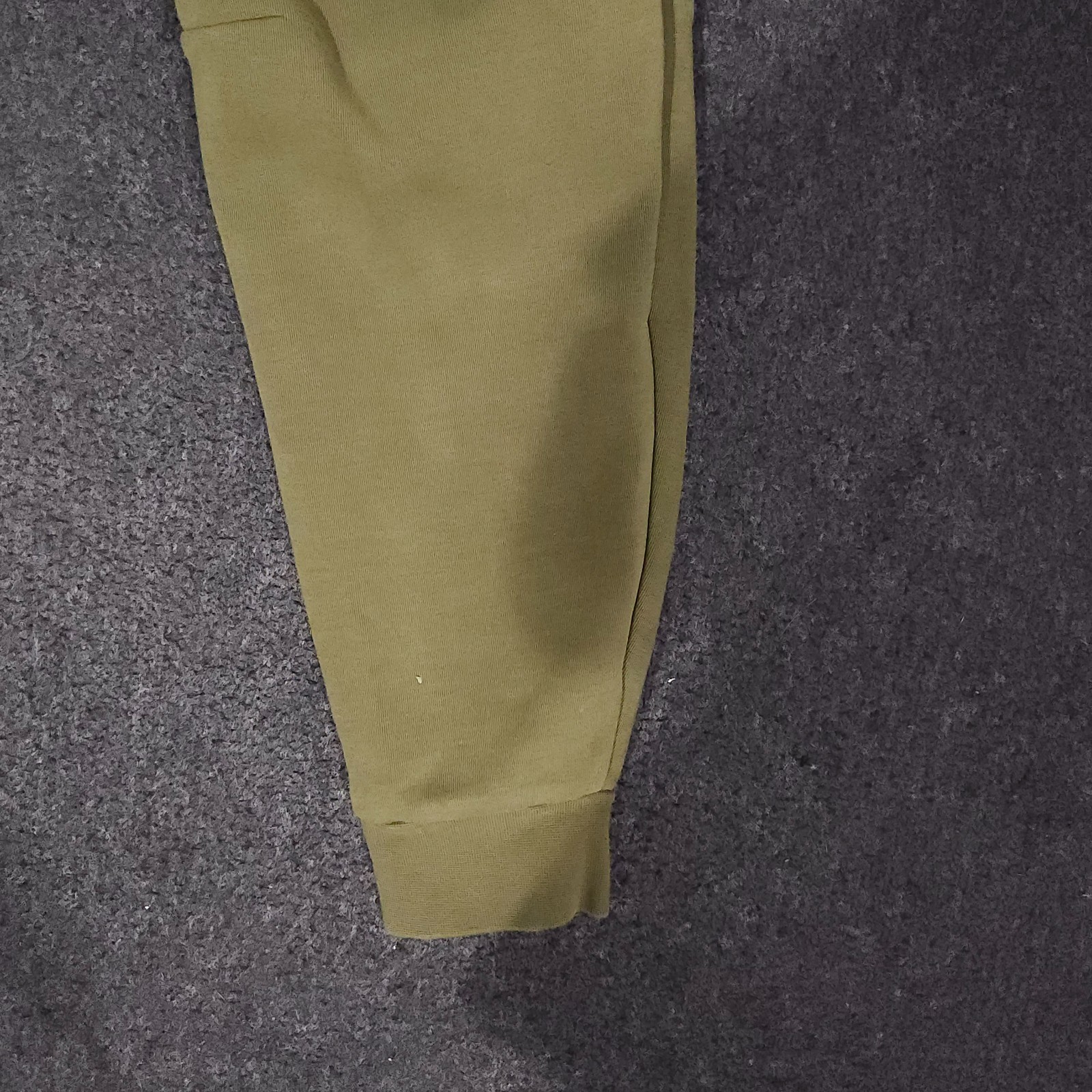 Nike Tech Fleece Jogger Sweatpants Mens Medium Olive Green Drawstring Sportswear