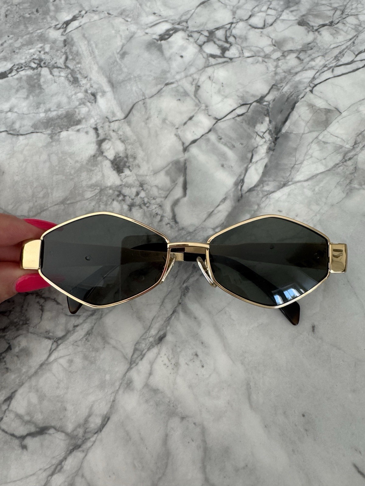 TRIOMPHE METAL GEOMETRIC 02 SUNGLASSES IN METAL – GOLD / GREEN | CELINE