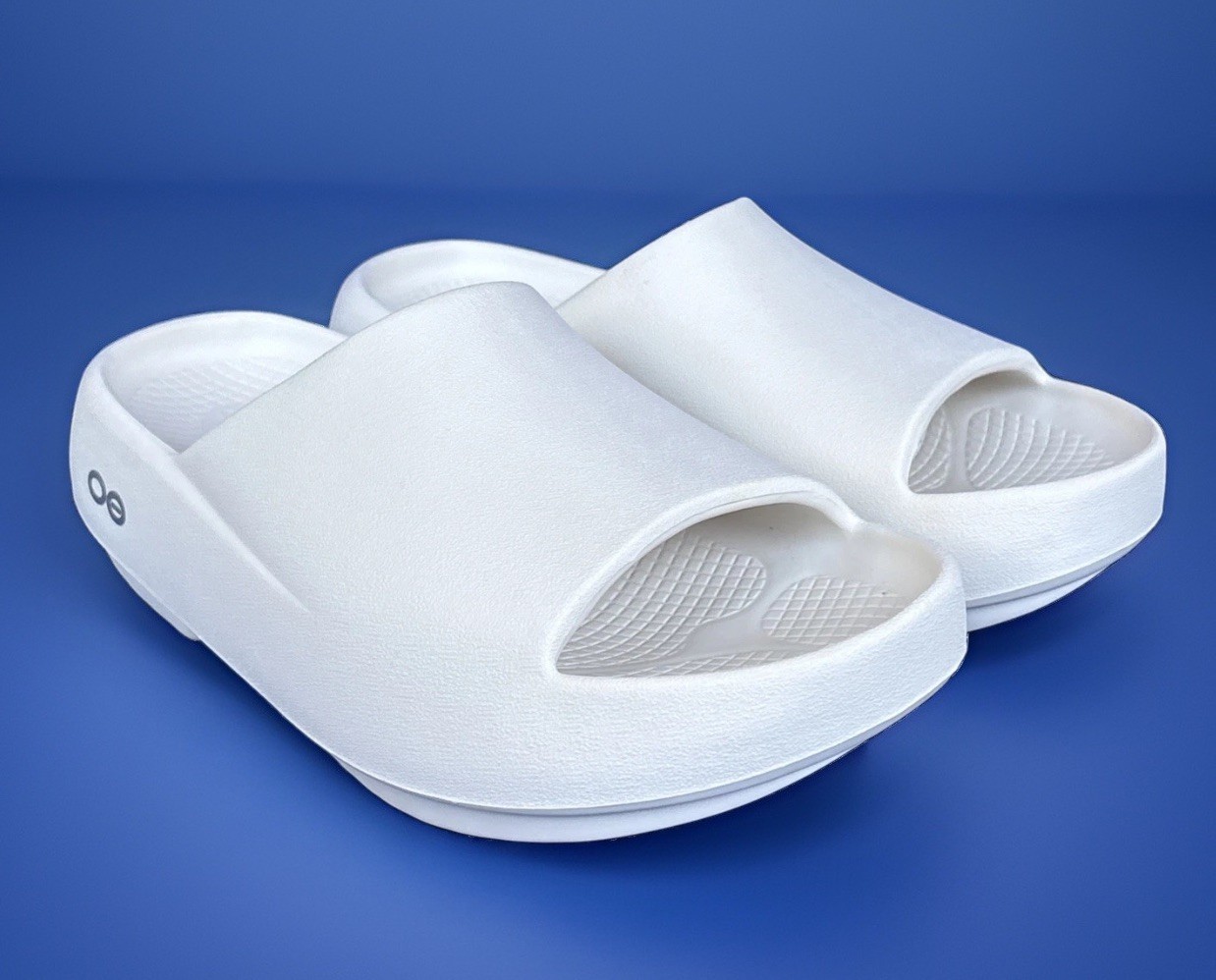 Oofos OOahh+ PLUS Sport Slide Sandals M 8 W10 Chalk White Recovery Slip On