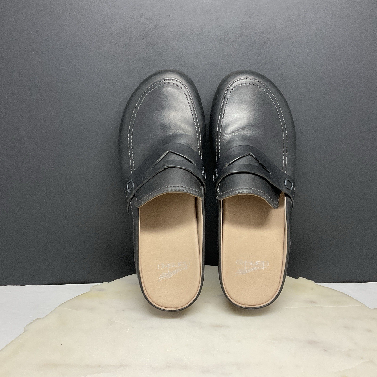 Dansko Womens Bel Oiled Pull Up Leather Mule Sz 6.5-7 EU-37 Black Slip On Shoes