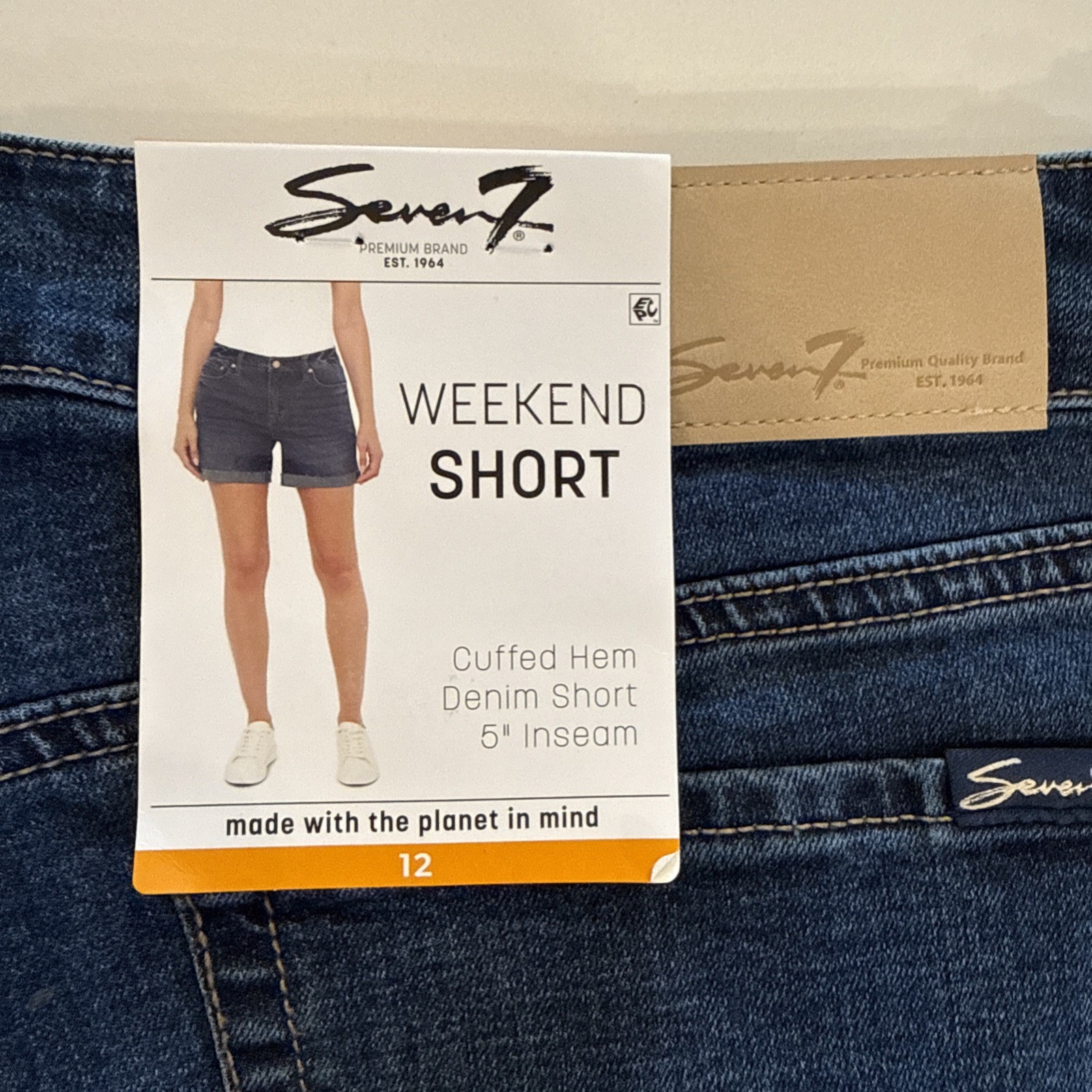 Seven7 Women’s Mid-Rise Comfort Stretch Weekend Short Denim Jean Color Di vine