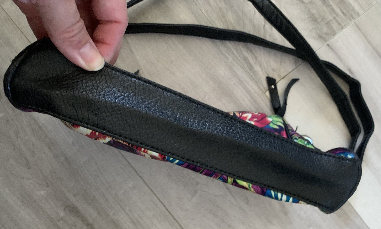 Nicole Miller Black Multi Color Hand Bag Purse Bright Leaves Flowers Colorful