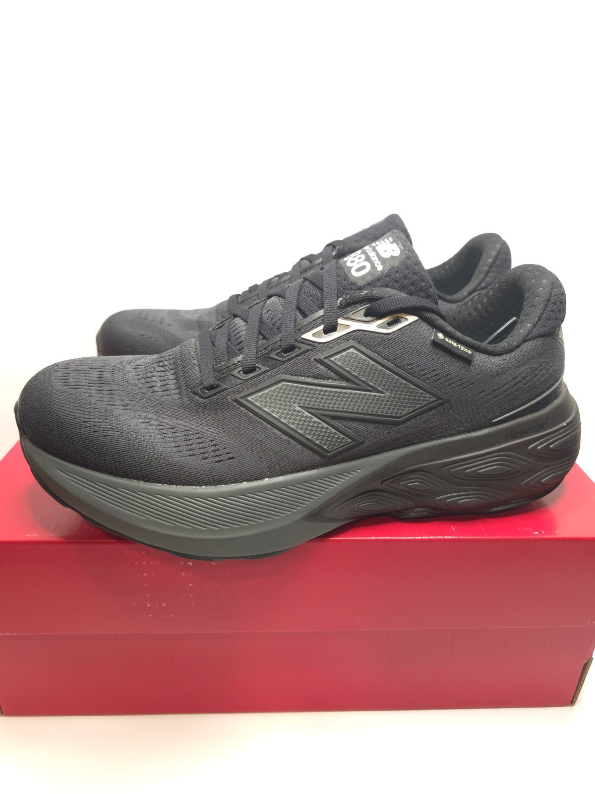 New Balance Fresh Foam X 880v15 GORE-TEX Waterproof Mens 7.5/ Womans 9