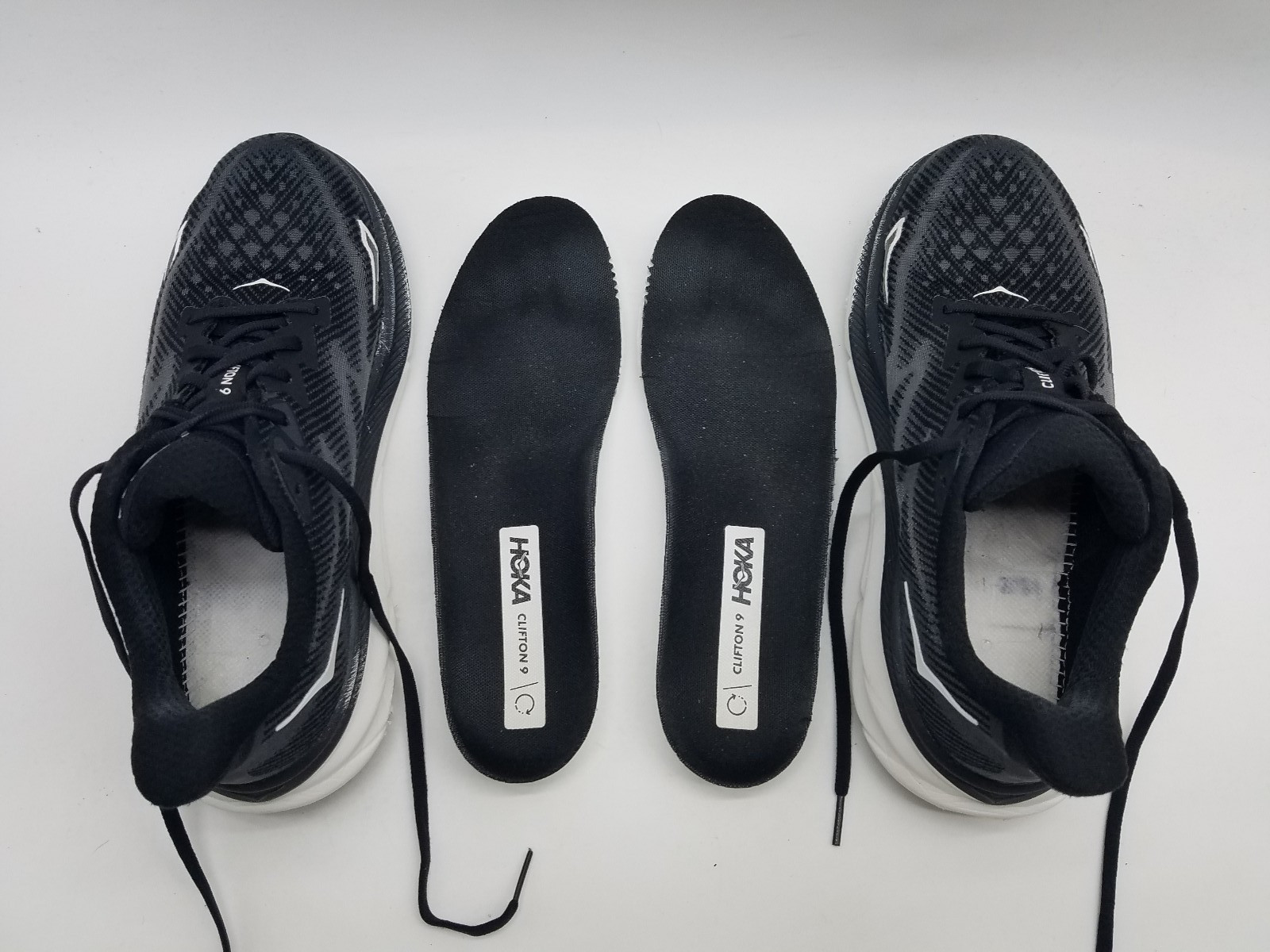 Hoka One One Clifton 9 Men’s Size 9 D (Medium) Running Shoes Black