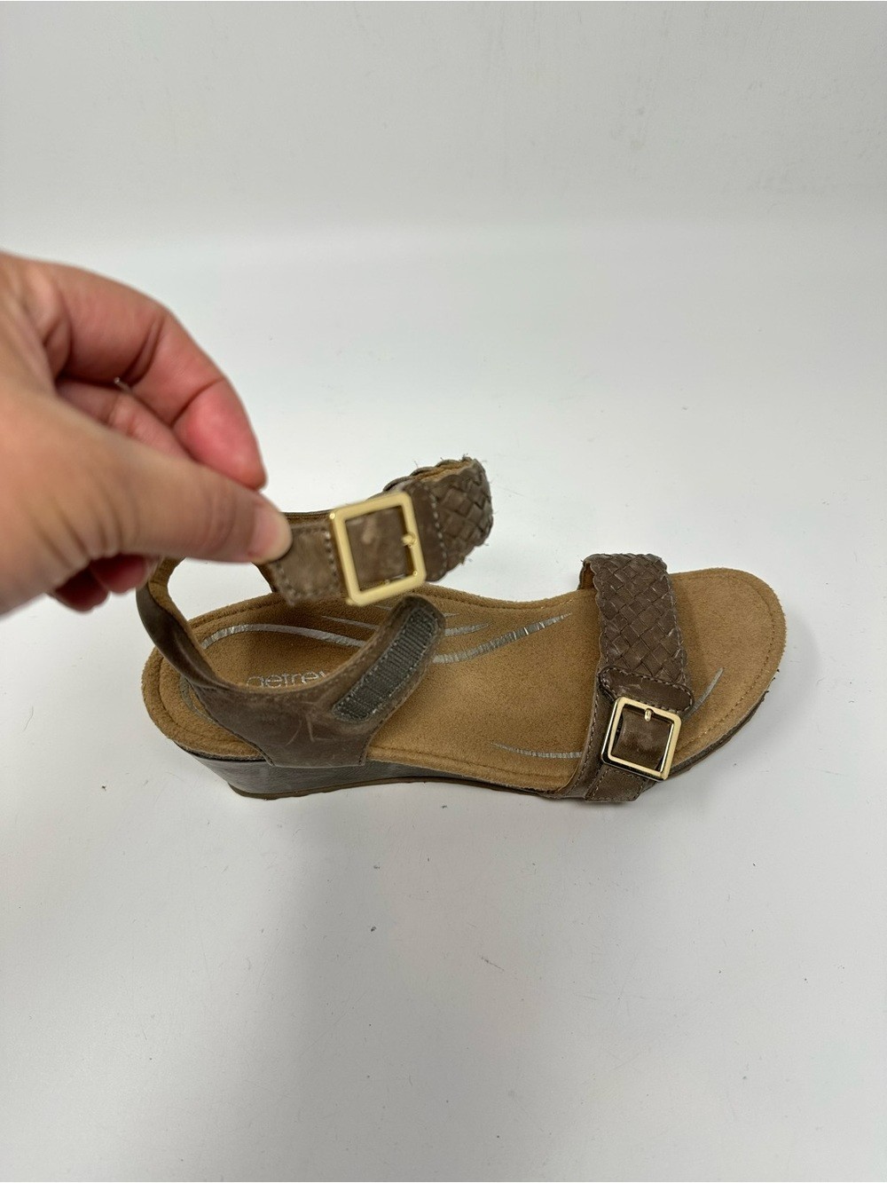 Aetrex Women’s Grace Adjustable Woven Wedge Taupe Sz 7.5-8