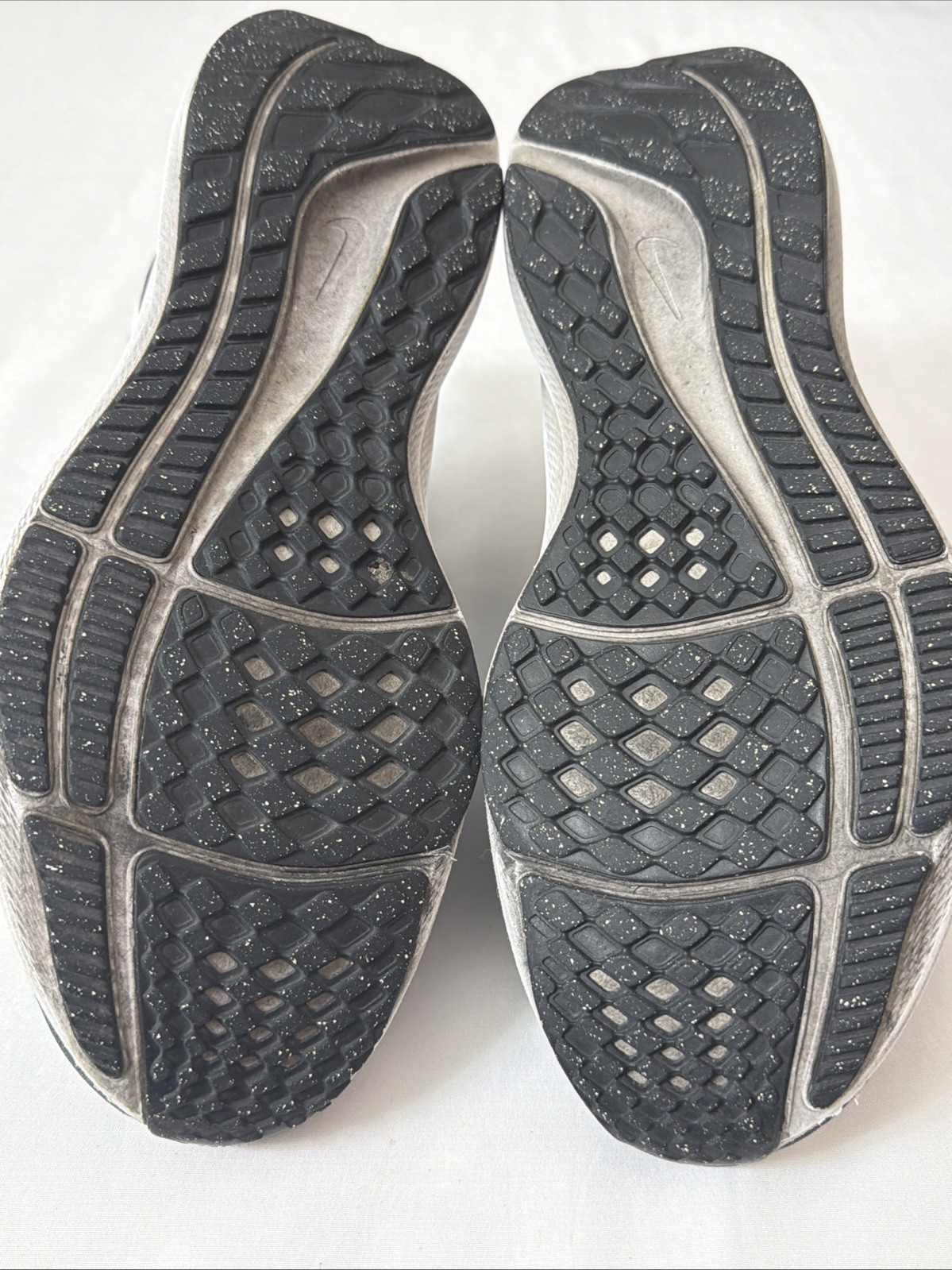 Nike Air Zoom Pegasus 39 Running Shoes Men’s US Size 7.5 Black/White DH4071-001