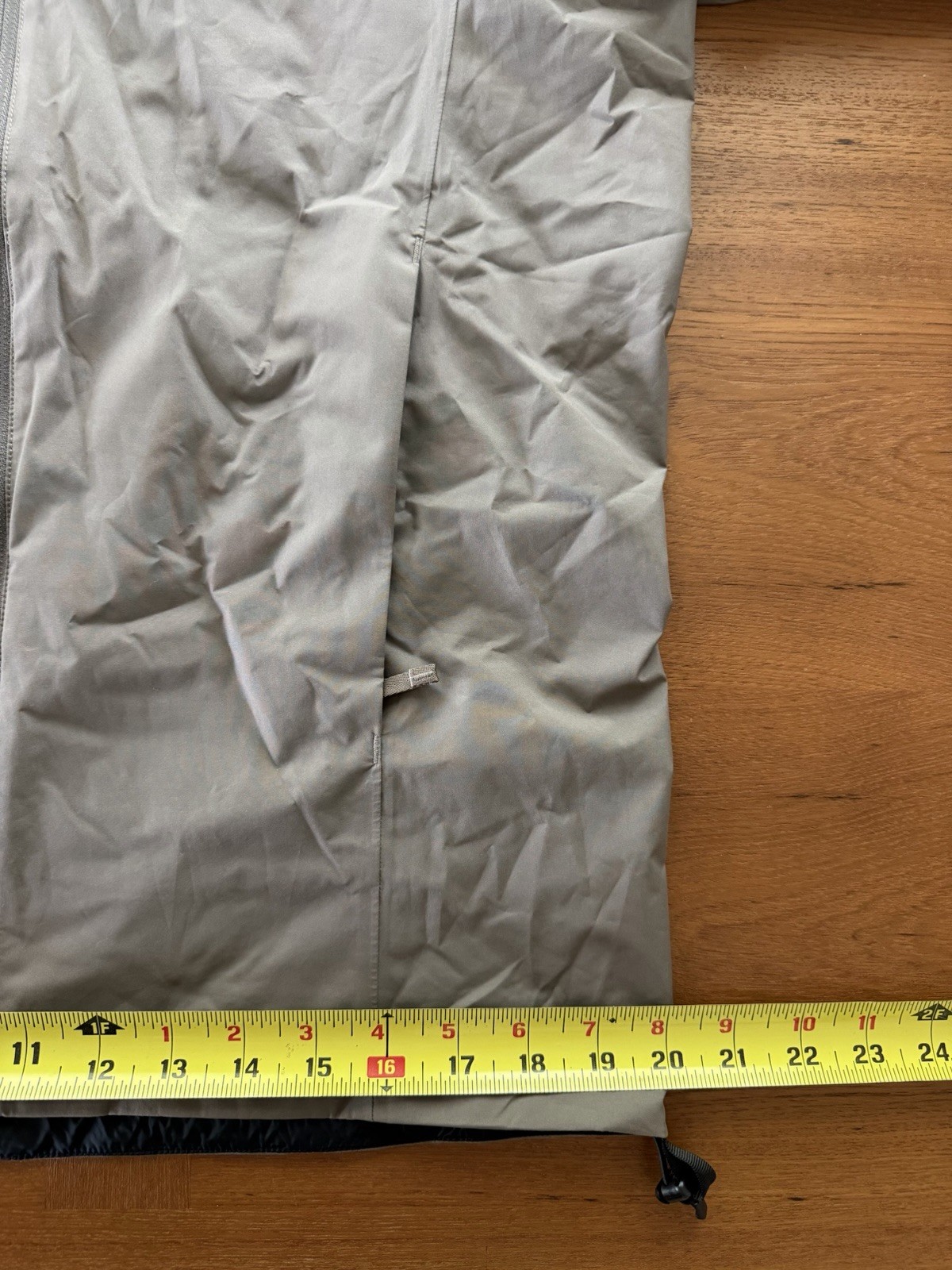 Arc’teryx Solano Hoody-GORE-TEX INFINIUM–Moonshadow/Dracaena (medium)