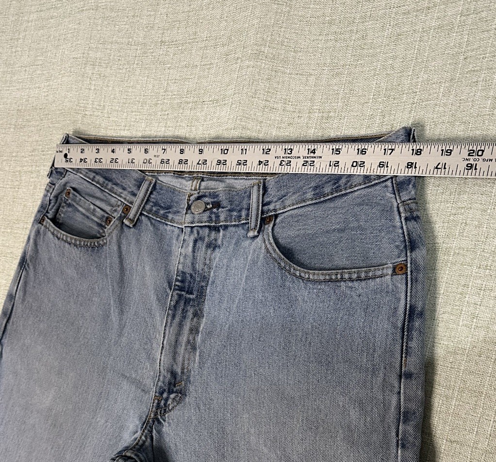 Levi’s 550 Relaxed Fit Medium Blue 100% Cotton Denim Jeans Men’s 36X30