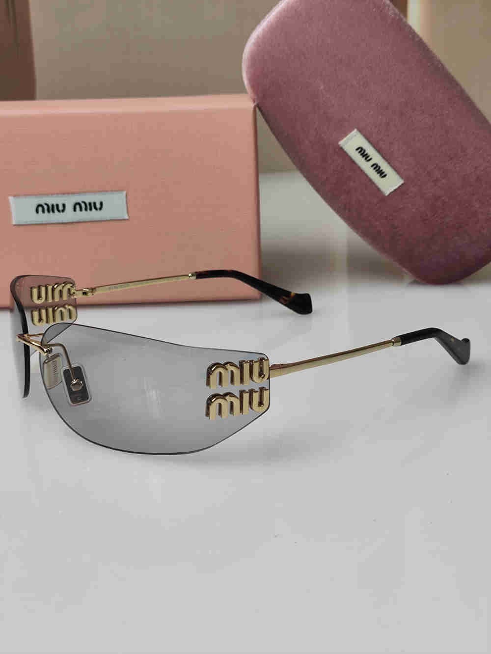 Miu Miu SMU A51 5AK-50K Light Gray Sunglasses Rectangle Authentic Designer New