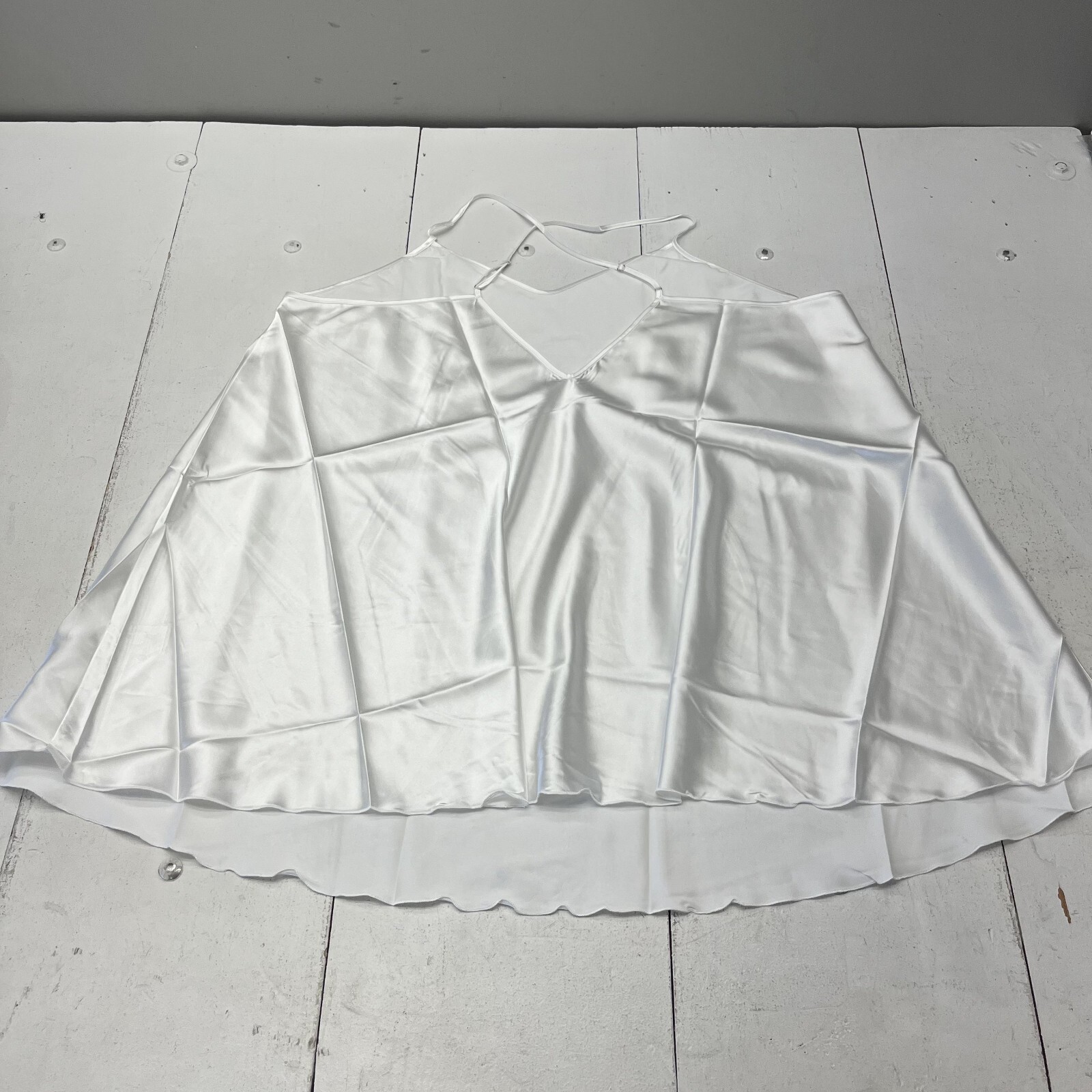 White Satin Cross Back Spaghetti Strap Cami Women’s Size 5X-Large NEW