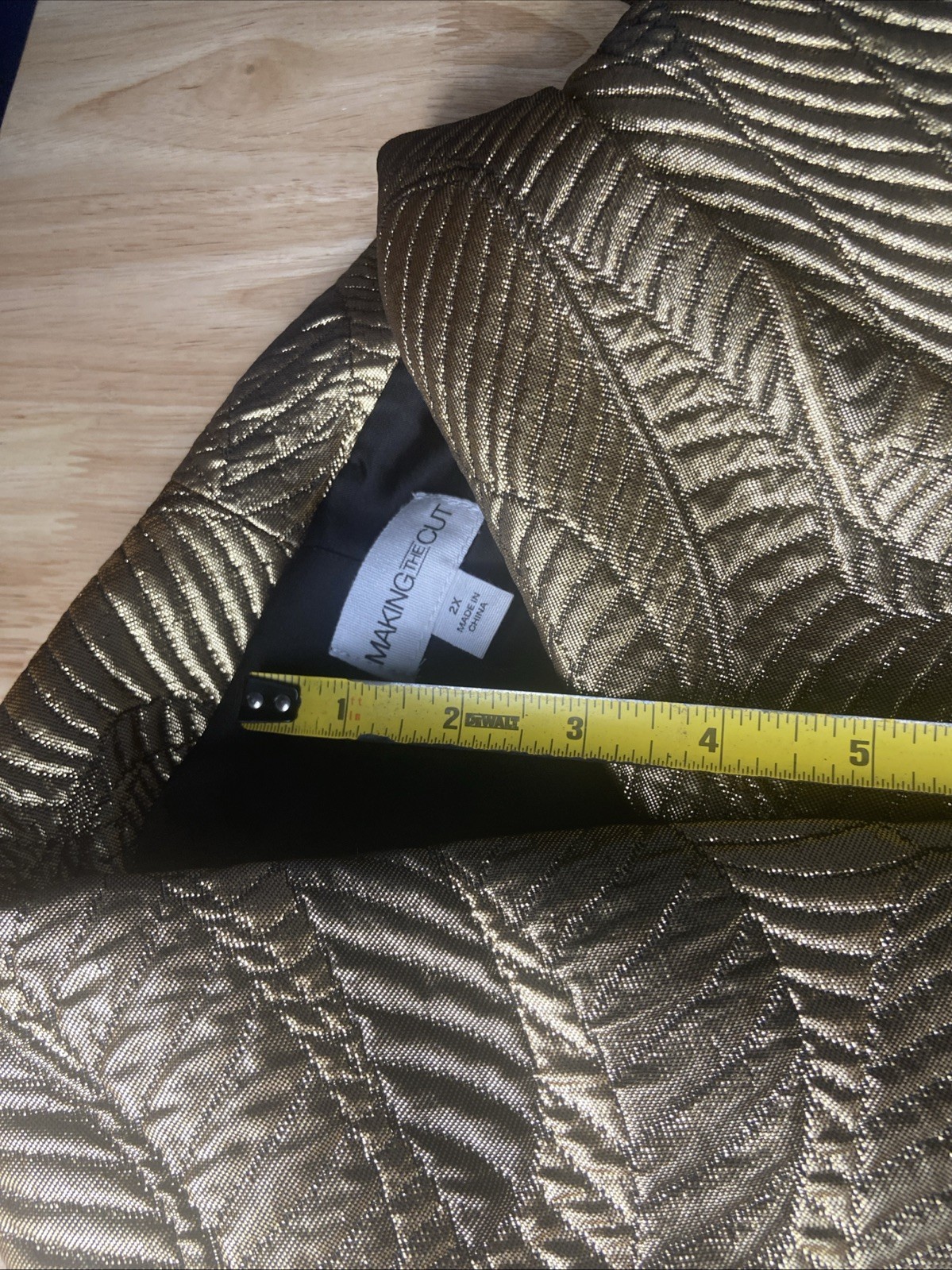 Making the Cut Season 3 Ep 3 Winning Look Jeanette’s Metallic Jacquard Coat 2XL