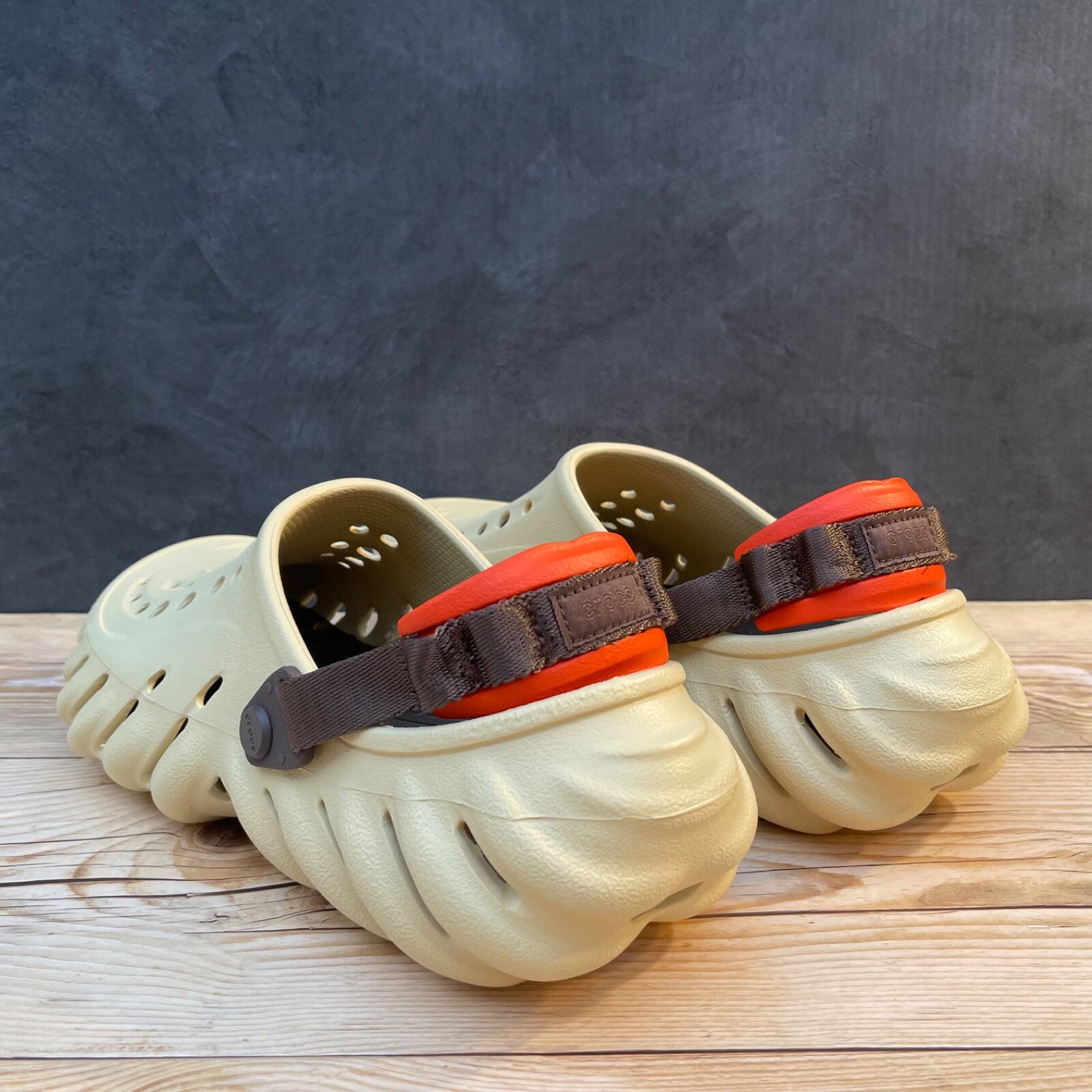 Crocs Echo Clog Beige/Brown/Orange Select-a-Size