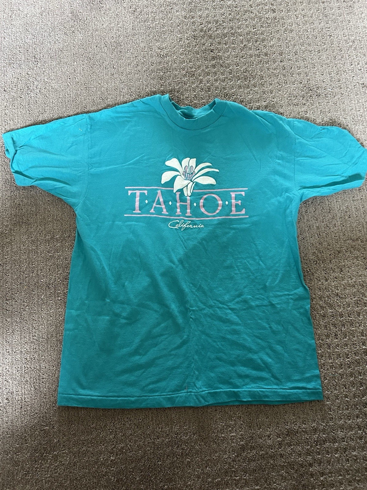 Vintage California T-shirt Size XL Tahoe 80s 90s Hanes Colorful Flower USA