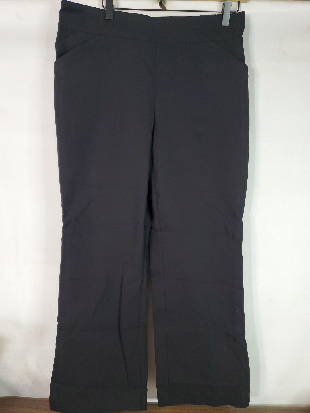 Counterparts Women’s Super Stretch Slim Leg Pants Size Large Pull-On – Black