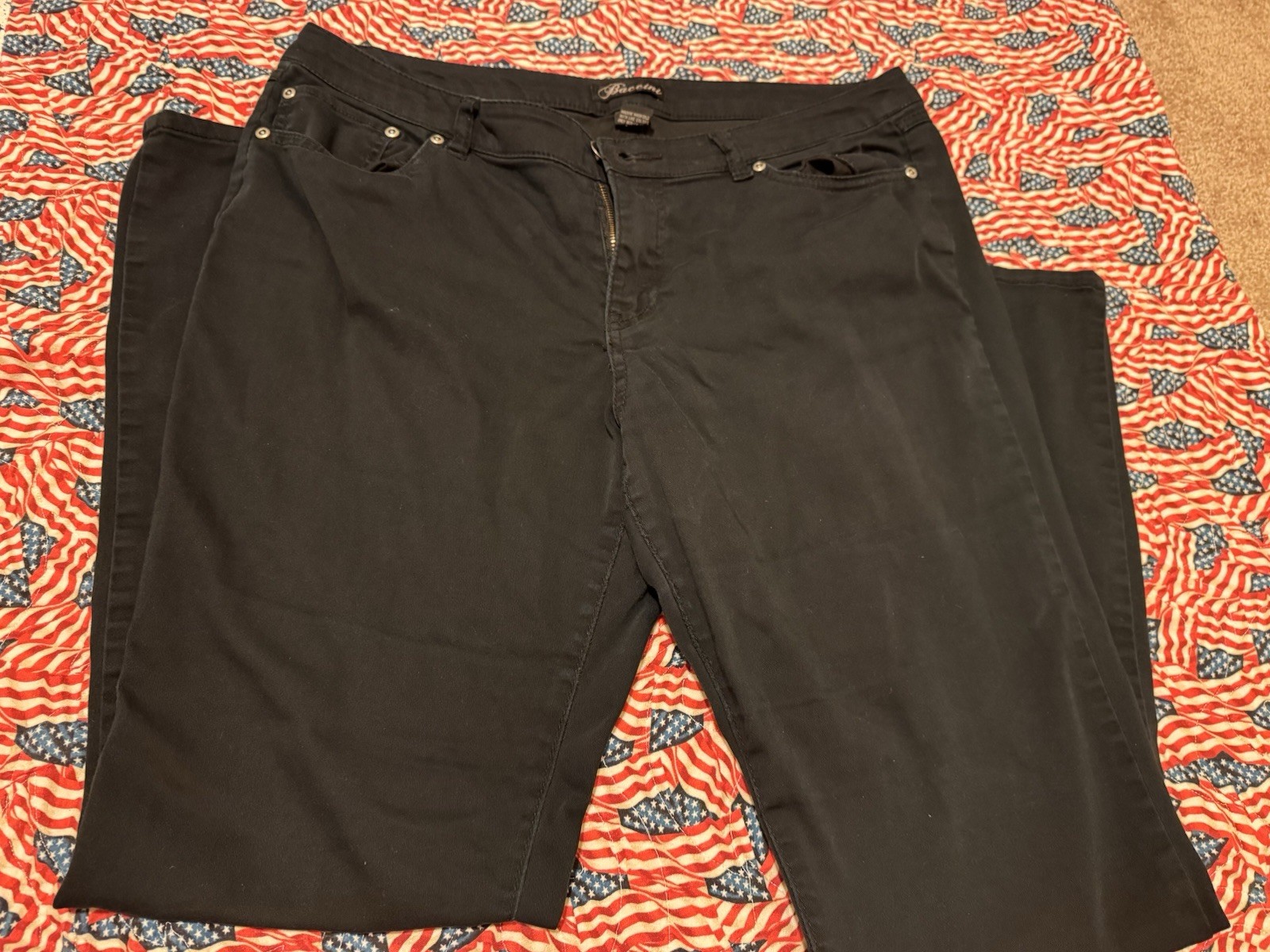 Baccini Women’s Black Stretch Jeans Solid 5-Pocket Design with Pockets