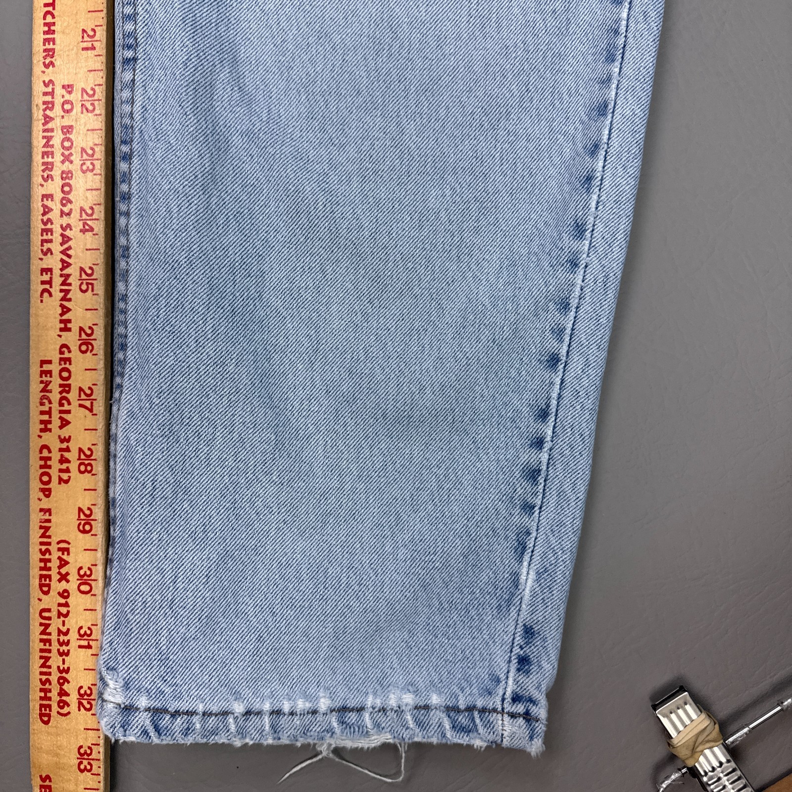 Vintage Levis SilverTab Jeans Mens 30×32 Blue Baggy 90s Made USA Thrashed Faded