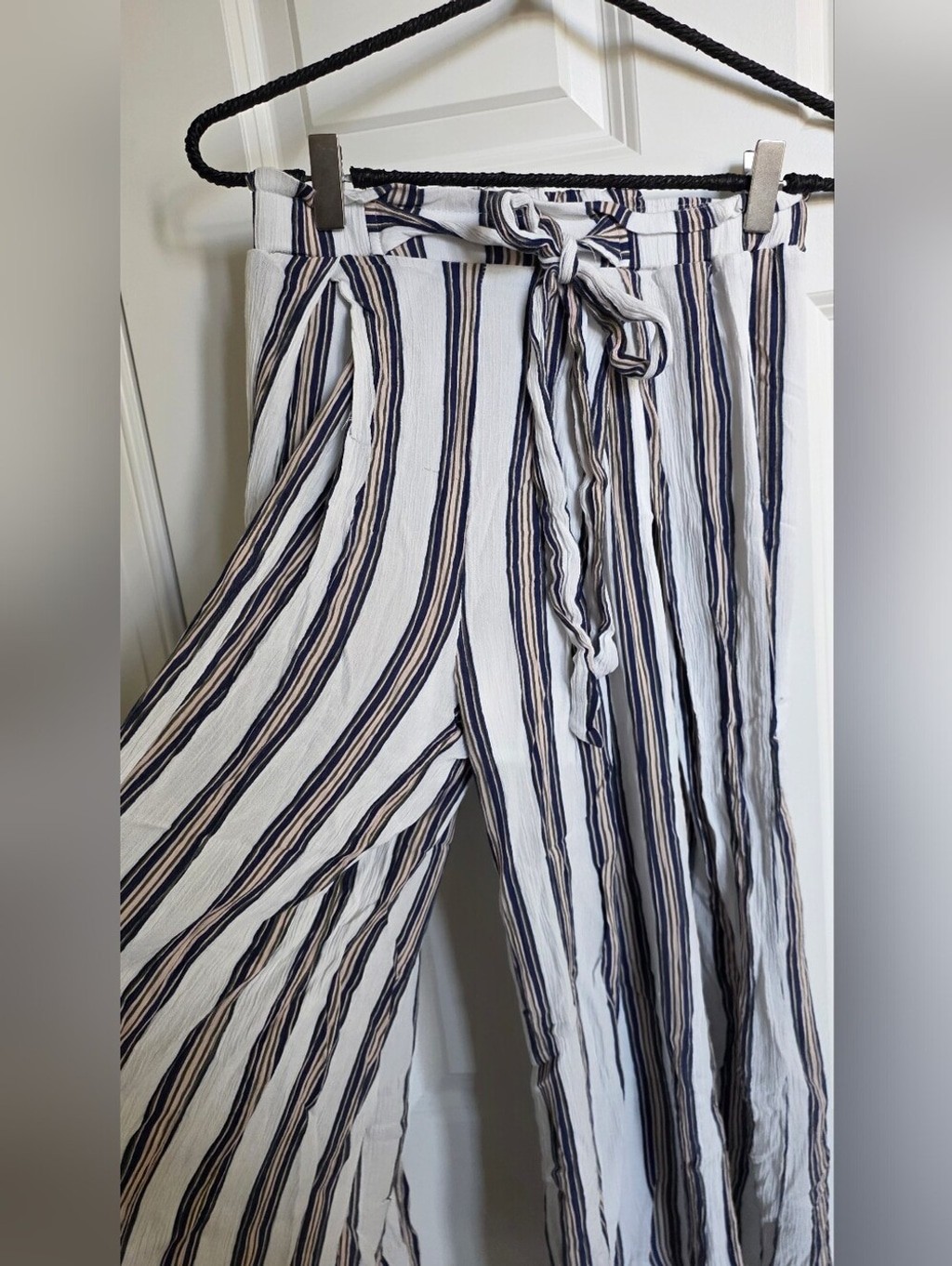 Simplee White Stripe Wide Leg Palazzo Pants Tie Waist Resort Beach Pants Size S