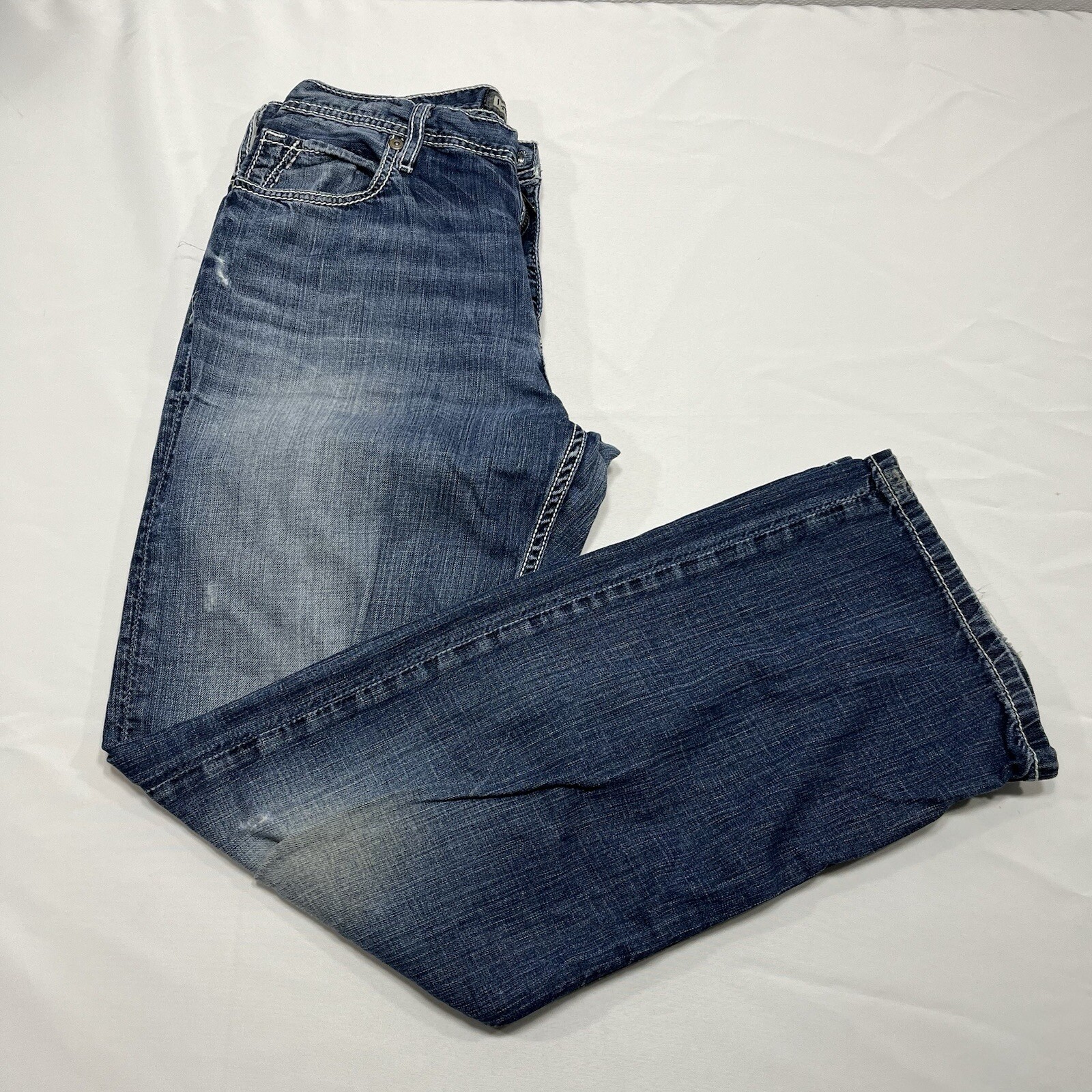 Men’s Buckle BKE Tyler Size 32R (30×30”) Denim Blue Jeans Distressed Frayed Cuff