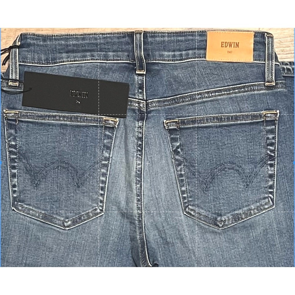 EDWIN USA Lark Mid Rise Bootcut Jeans Flashback Wash Women’s Y2K – Size 25 NWT