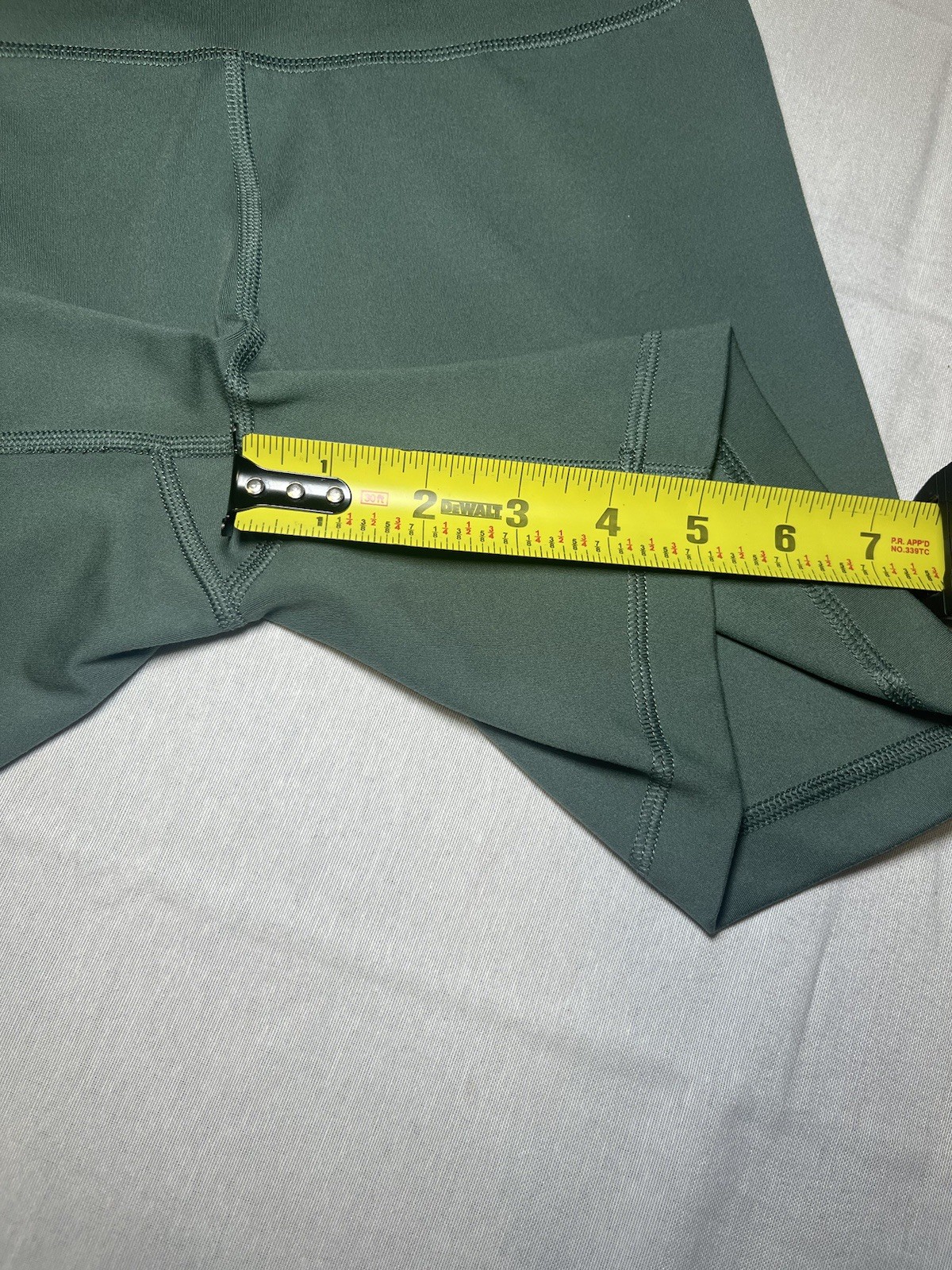 YOGALICIOUS LUX EVERYDAY 5” BIKER SHORTS Green Women Size Small