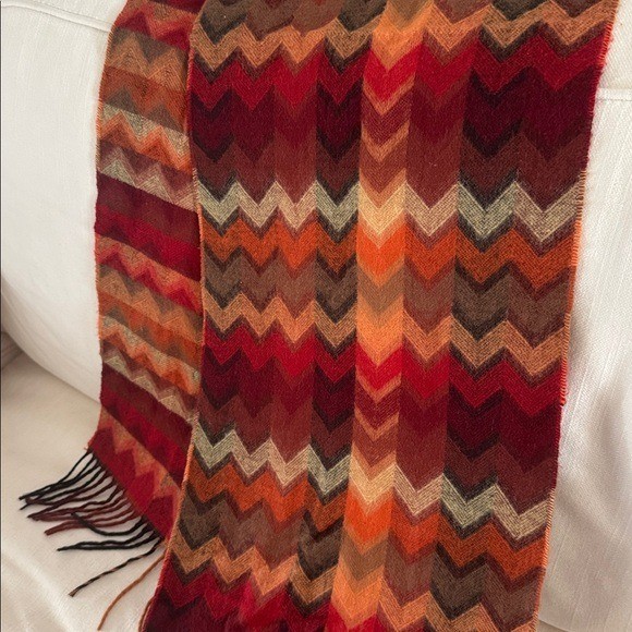 Dillards Scarf Zig Zag Fringe Fall Winter Soft Cozy Red Orange 64×11 inches