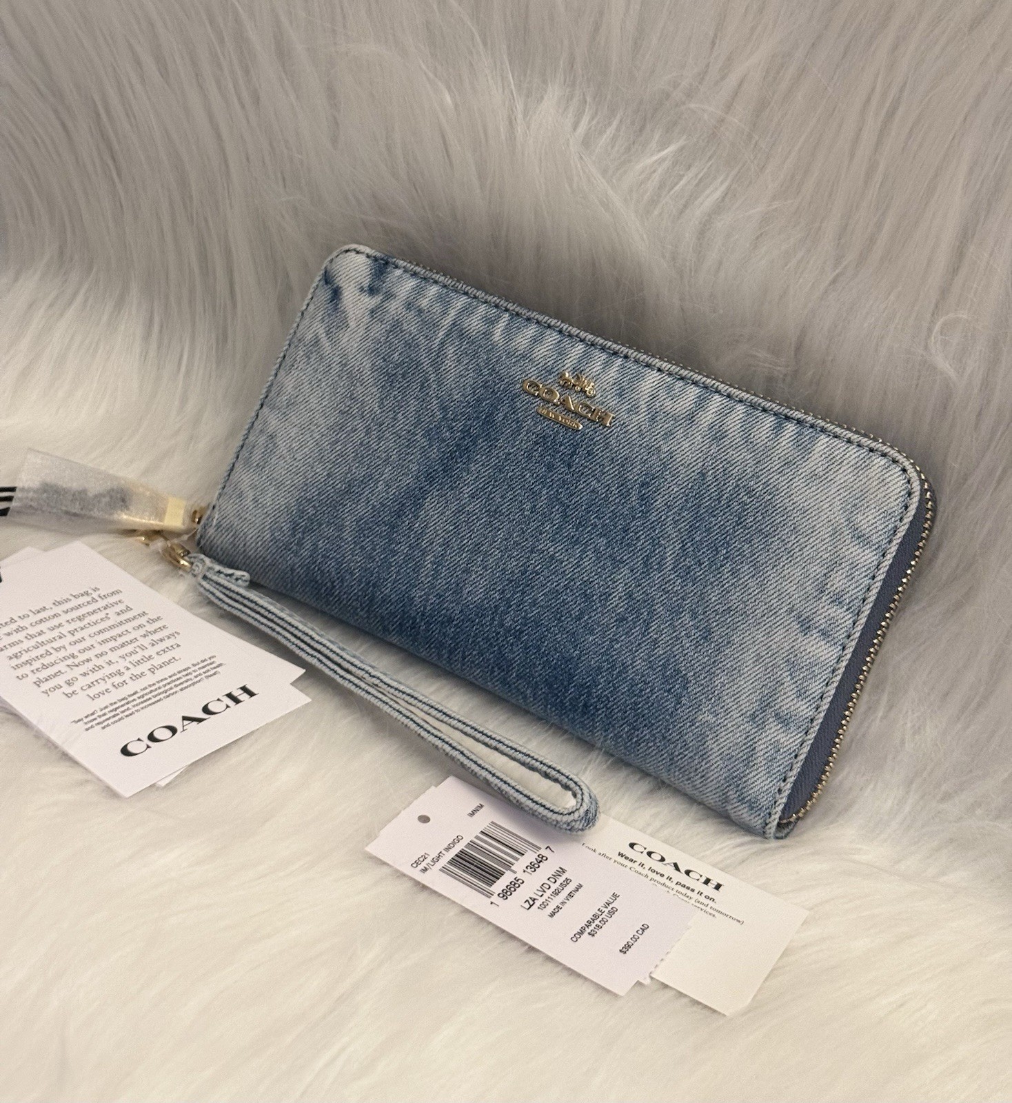 NWT Coach Long Zip Around Wallet In Loved Denim CEC21 in Gold Light Indigo