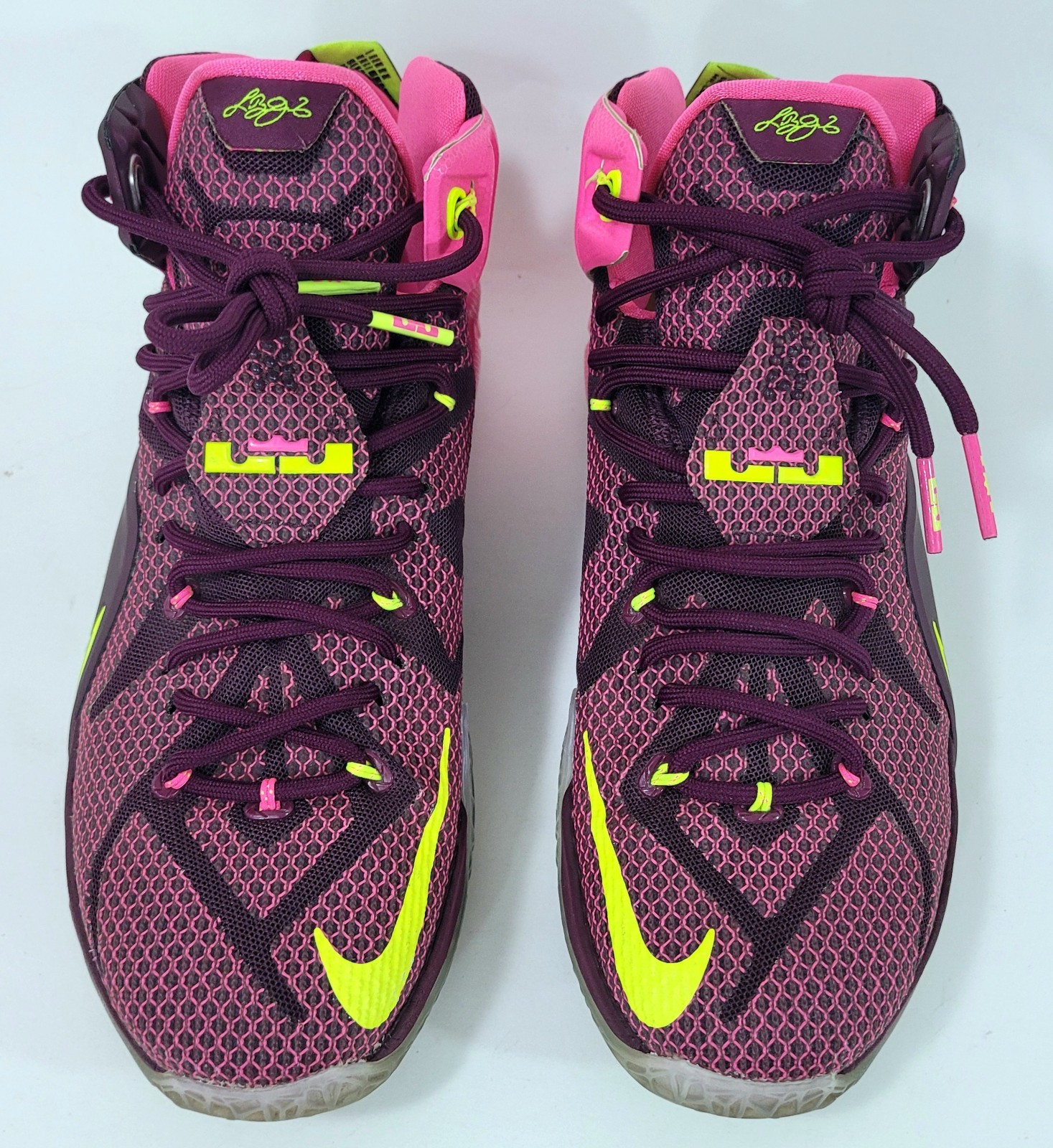 Size 9.5 – Nike LeBron 12 ‘Double Helix’
