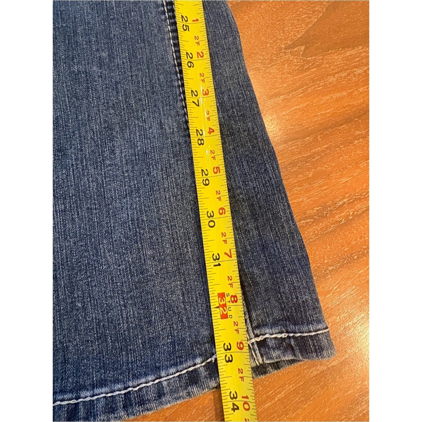 Women’s Ariat R.E.A.L Blue Bootcut Jeans Size 29L