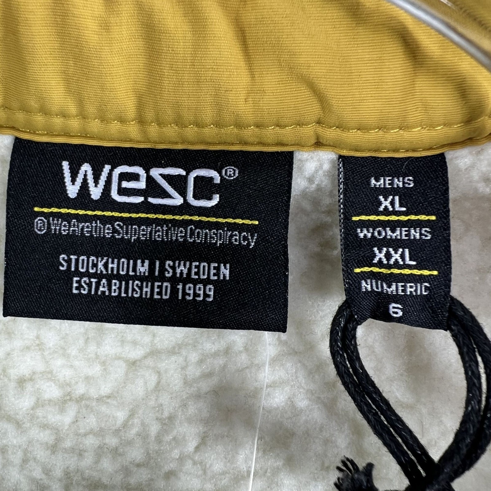 WESC NWT Sweden Sherpa Cargo Shacket Unisex XL / XXL Colorblock Overshirt Jacket