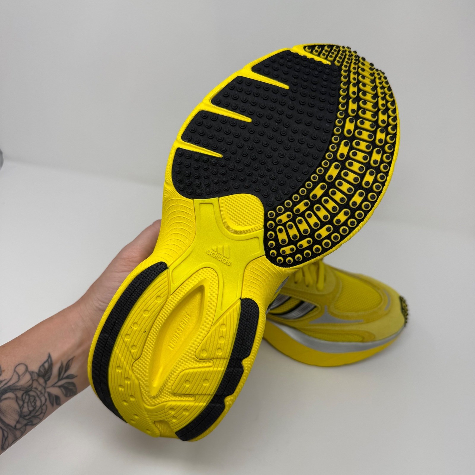 Adidas Adizero Goukana Mens Size 9 Running Shoes Yellow Silver JP7177 NEW