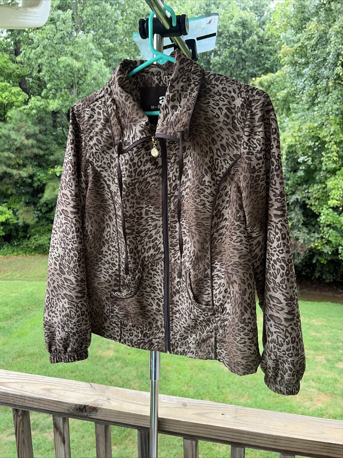 Women Active Leopard Jacket Petite Lg Animal Print Front Zip Pocket ac-tiv-ology