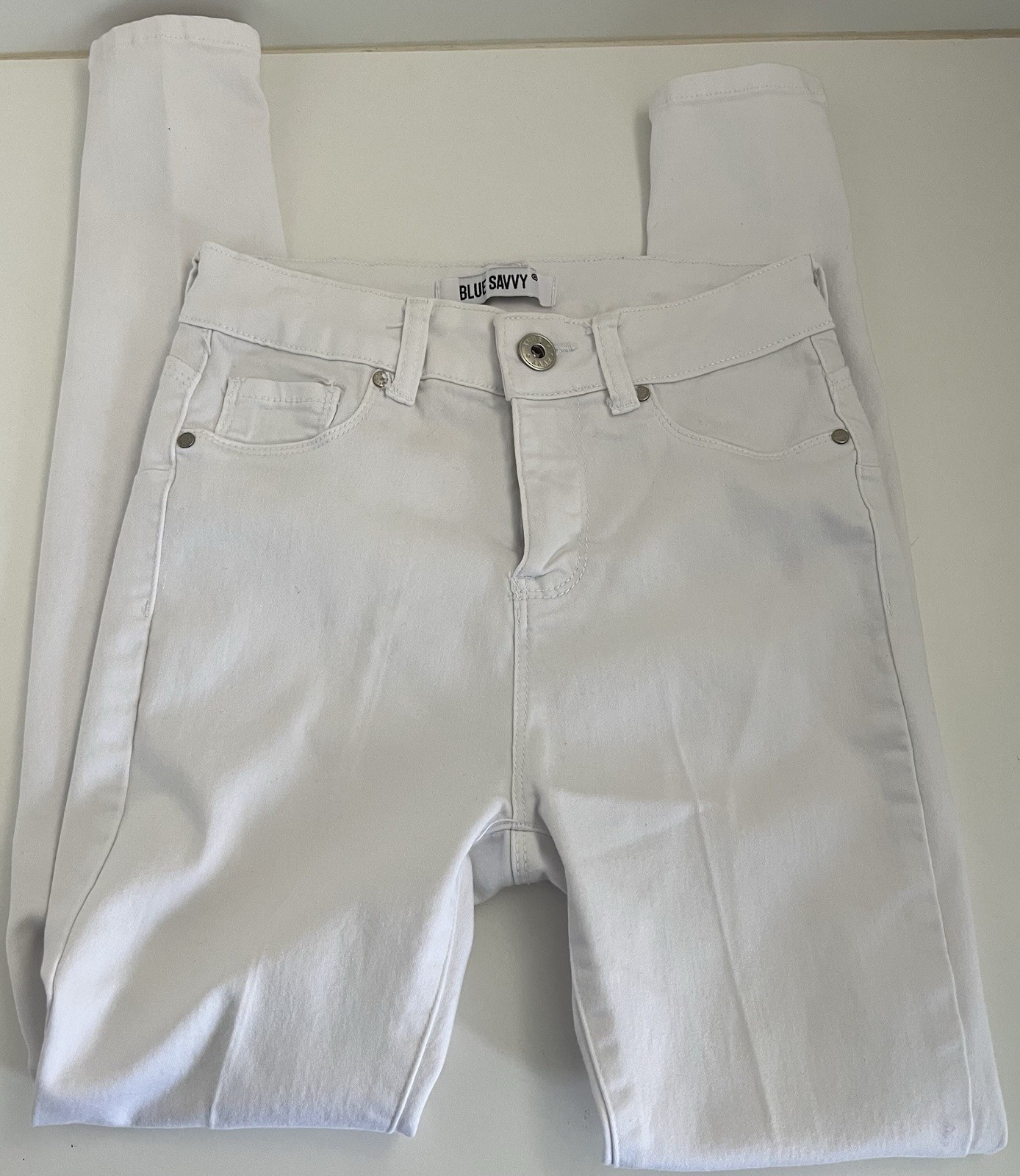 WHITE “ Blue Savvy” Skinny Leg Jeans Size 5/27 Juniors