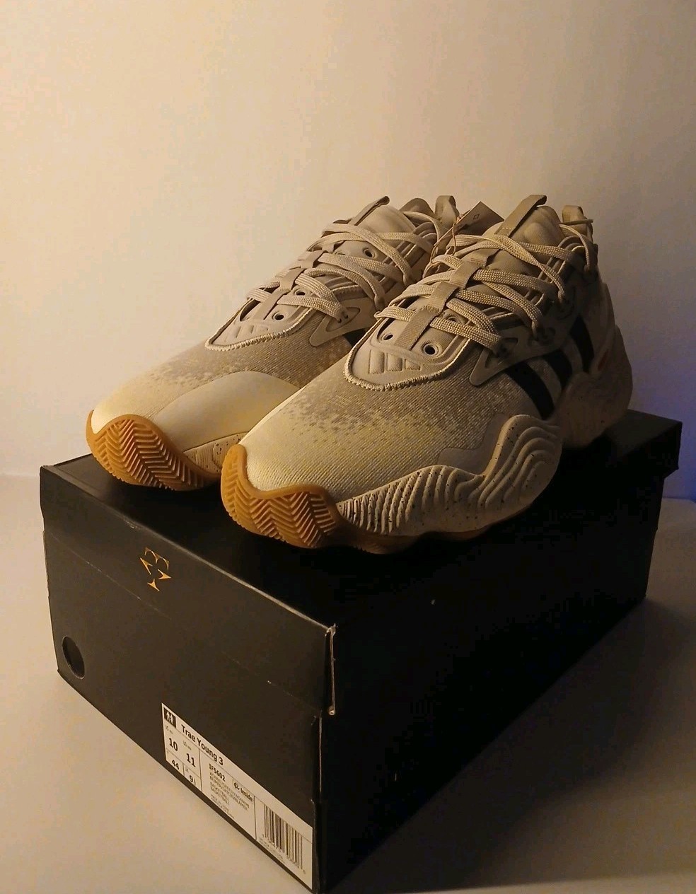 Adidas Trae Young 3 Wonder Beige Mens 10 Basketball Shoes