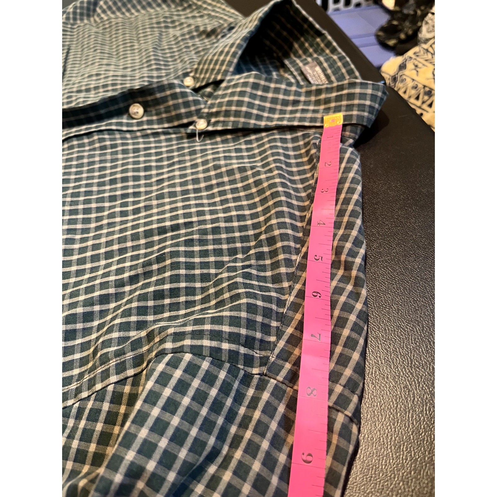 Van Heusen Button Up Shirt Mens M Green Long Sleeve Career Casual Wrinkle Free
