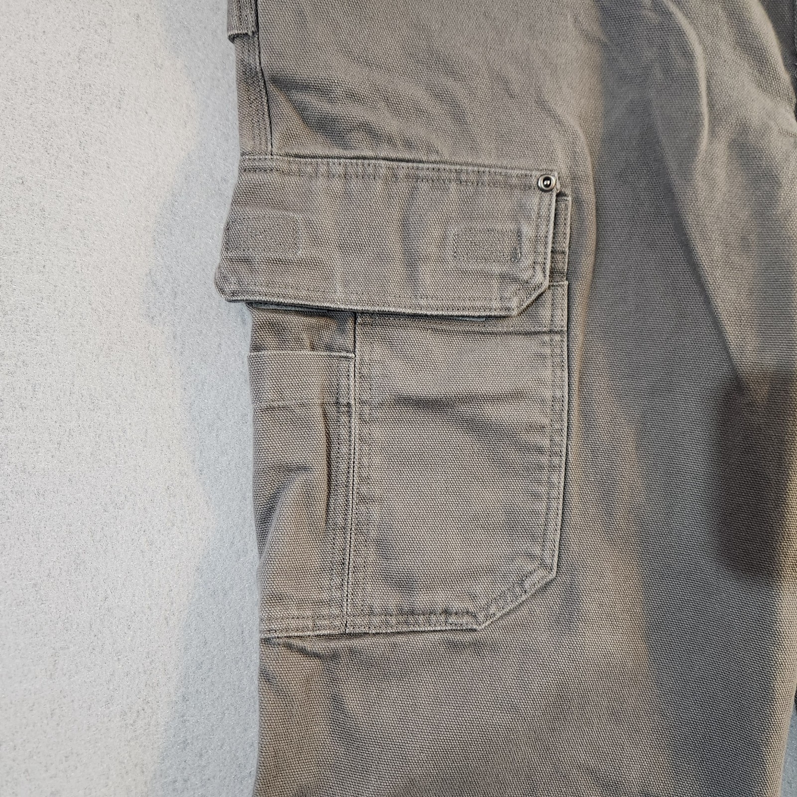 Duluth Trading Fire Hose Ultimate Cargo Pants Mens 42X30 Gray Heavyweight Gusset