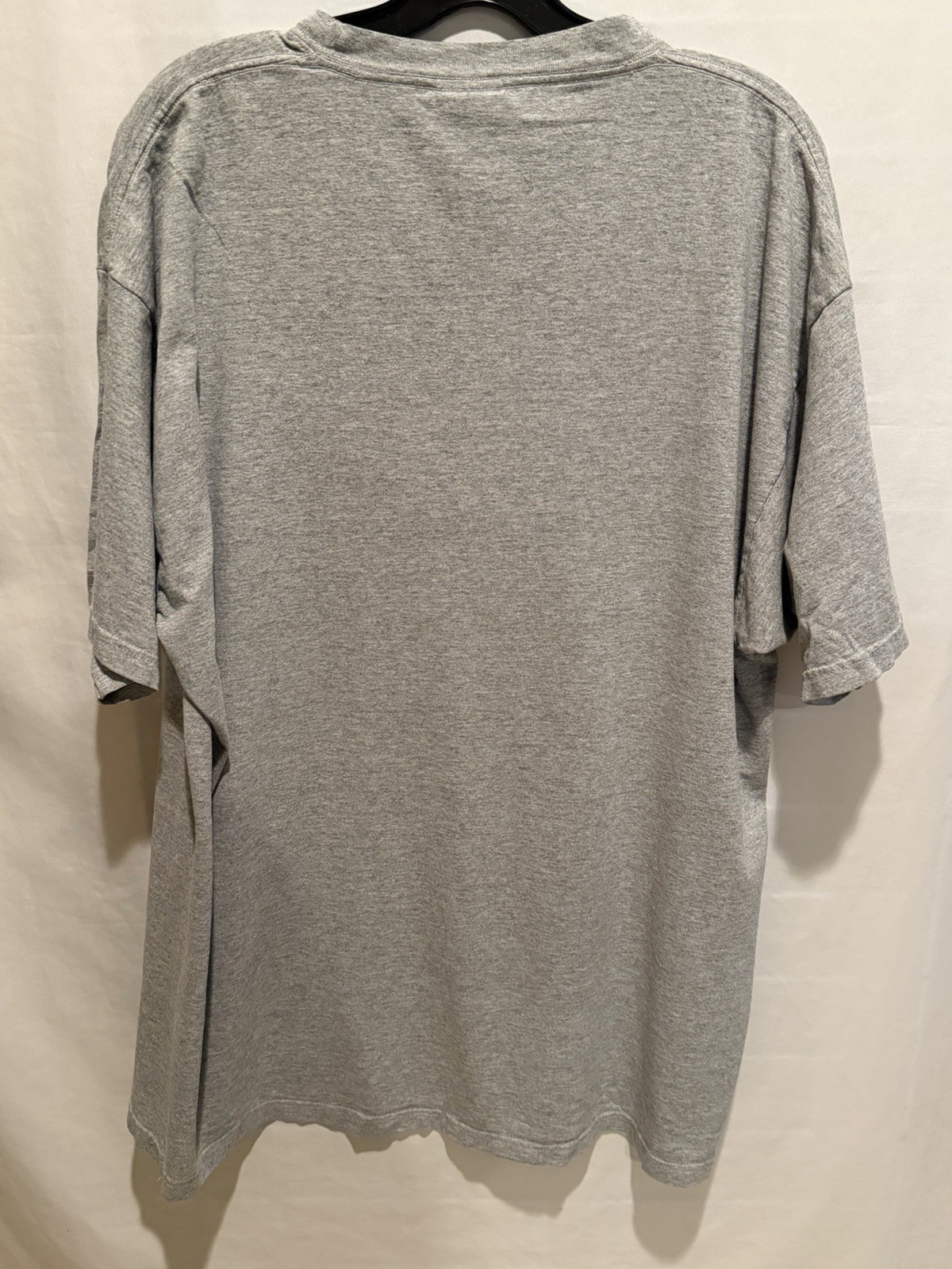 Reebok San Antonio Spurs Embroidered Logo Gray T-Shirt Men’s XL Vintage NBA Y2K