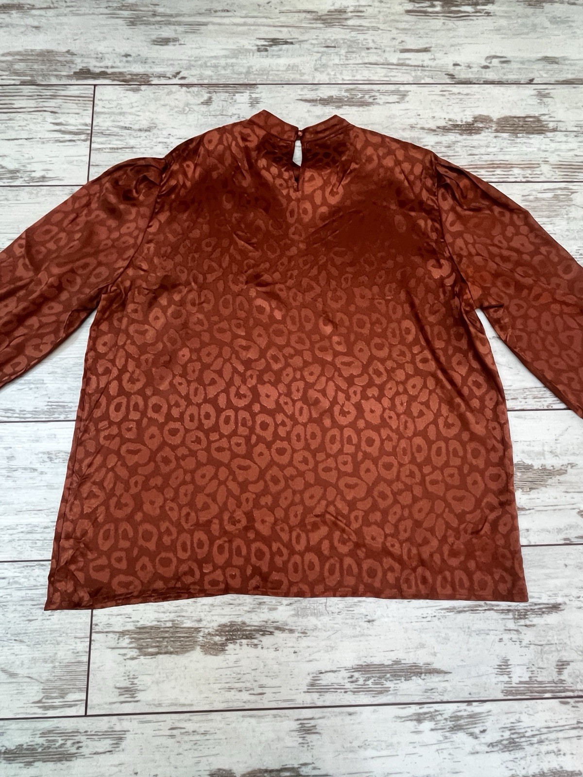 Lyaner NWOT Brown Satin Mock Neck Puff Sleeve Blouse XL Leopard Jacquard