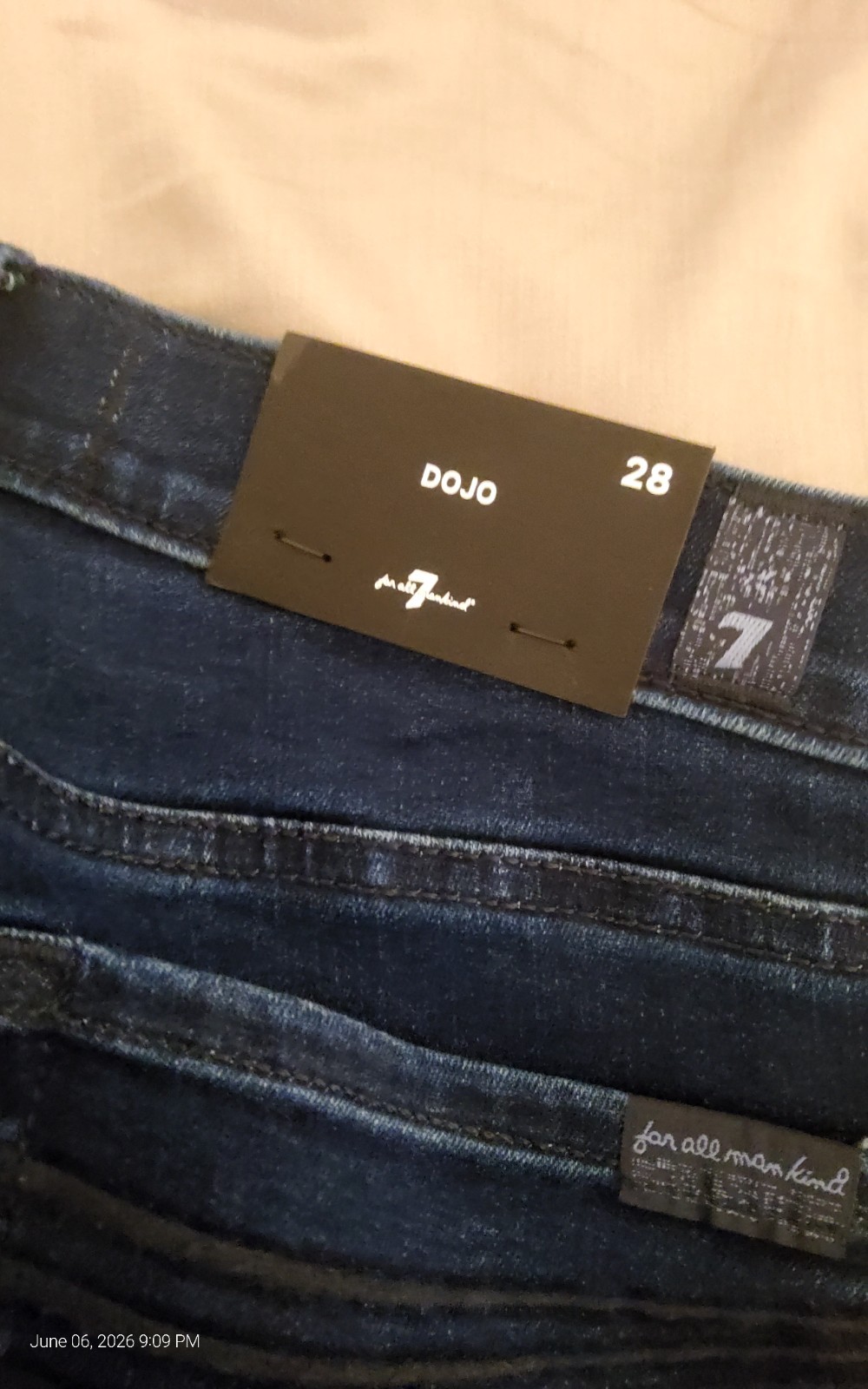 7 for all mankind Dojo Dark Wash Long Flared Jeans Sz 28 By 34 L