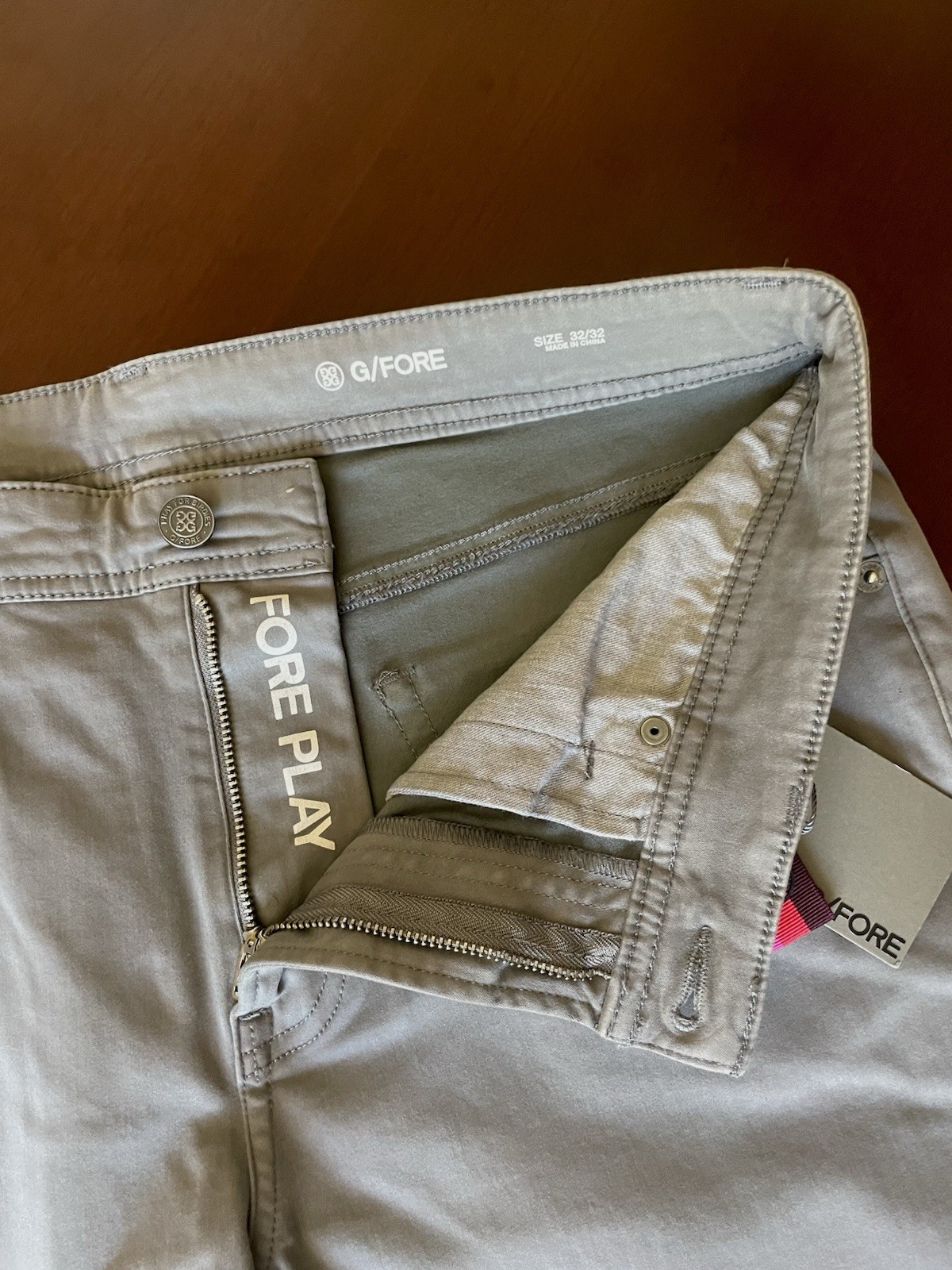 G/FORE Fore Play Men’s Slim Fit Gray Denim Jeans 5-Pocket Logo Mid Rise