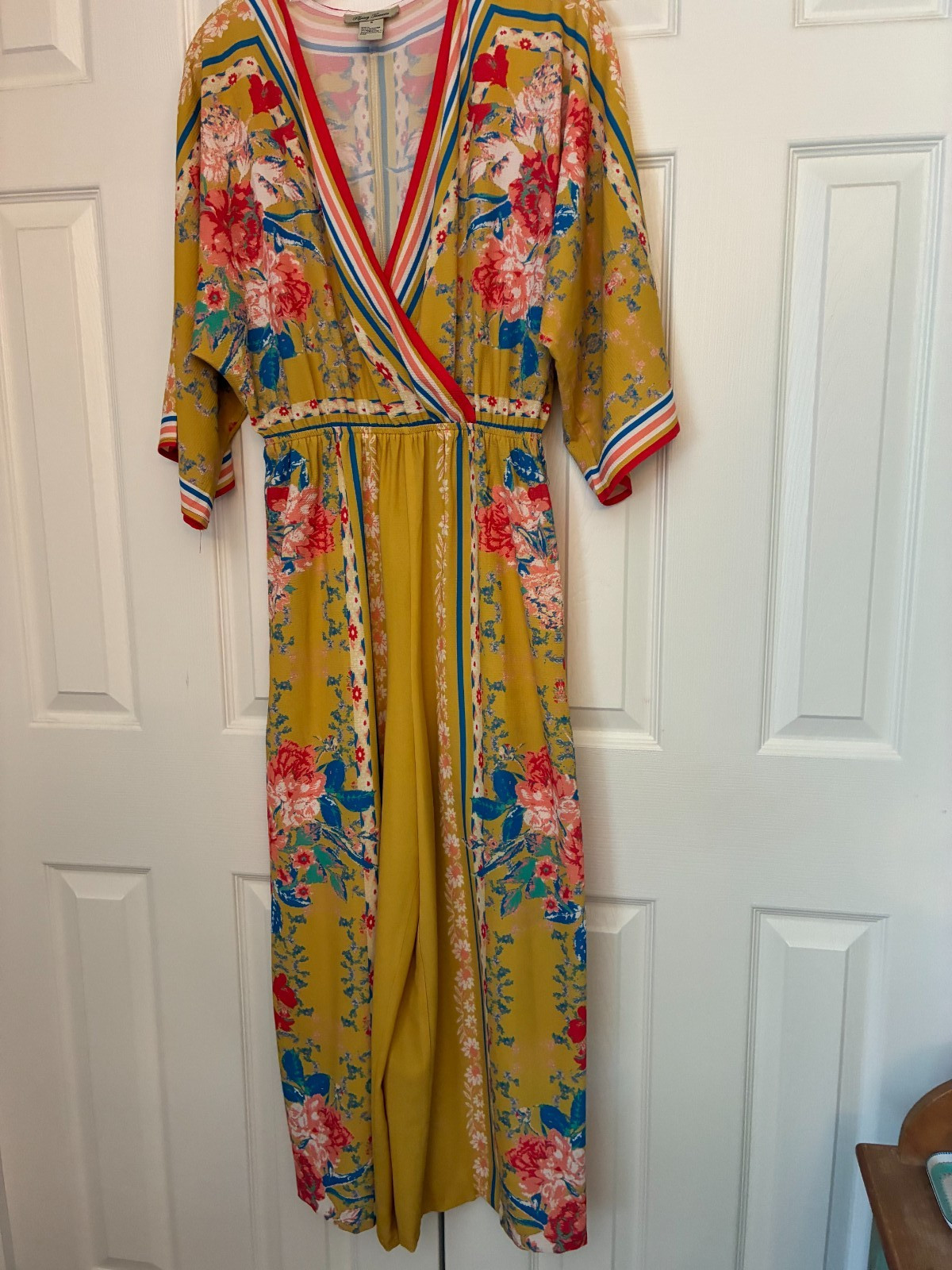 FLYING TOMATO, BATWING/DOLMAN SLEEVE, V-NECK FLORAL, WIDE LEG JUMPSUIT, SMALL