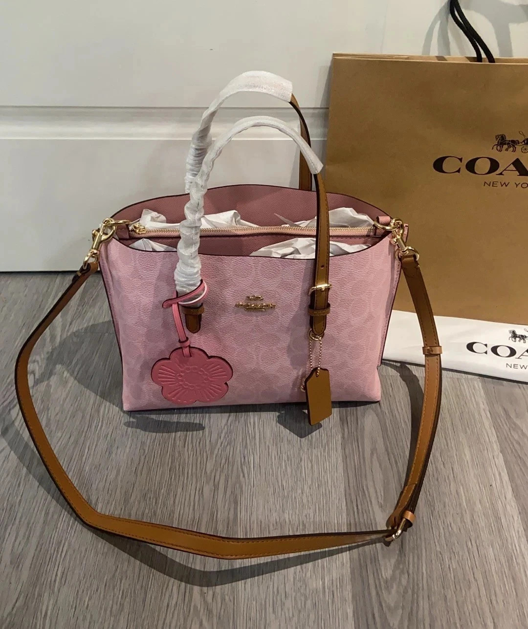 CER24 Coach Outlet Mollie Tote Bag 25 Signature Canvas Charms Gold Powder Pink