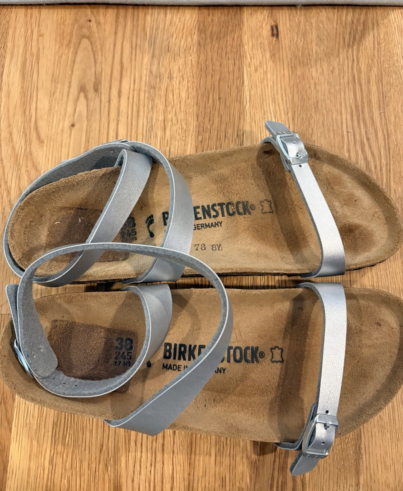 Birkenstock Daloa Gladiator Silver Sandals Buckle Women’s US 7.5 EU 38