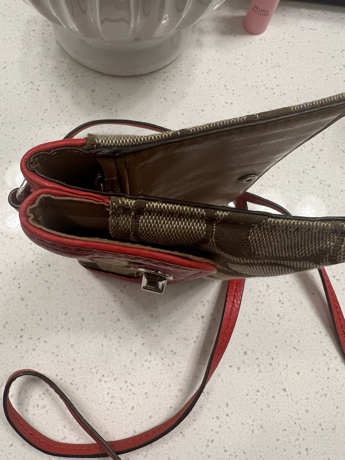 Coach Signature Logo Turnlock Small Women’s Crossbody Bag Khaki/Red Strap