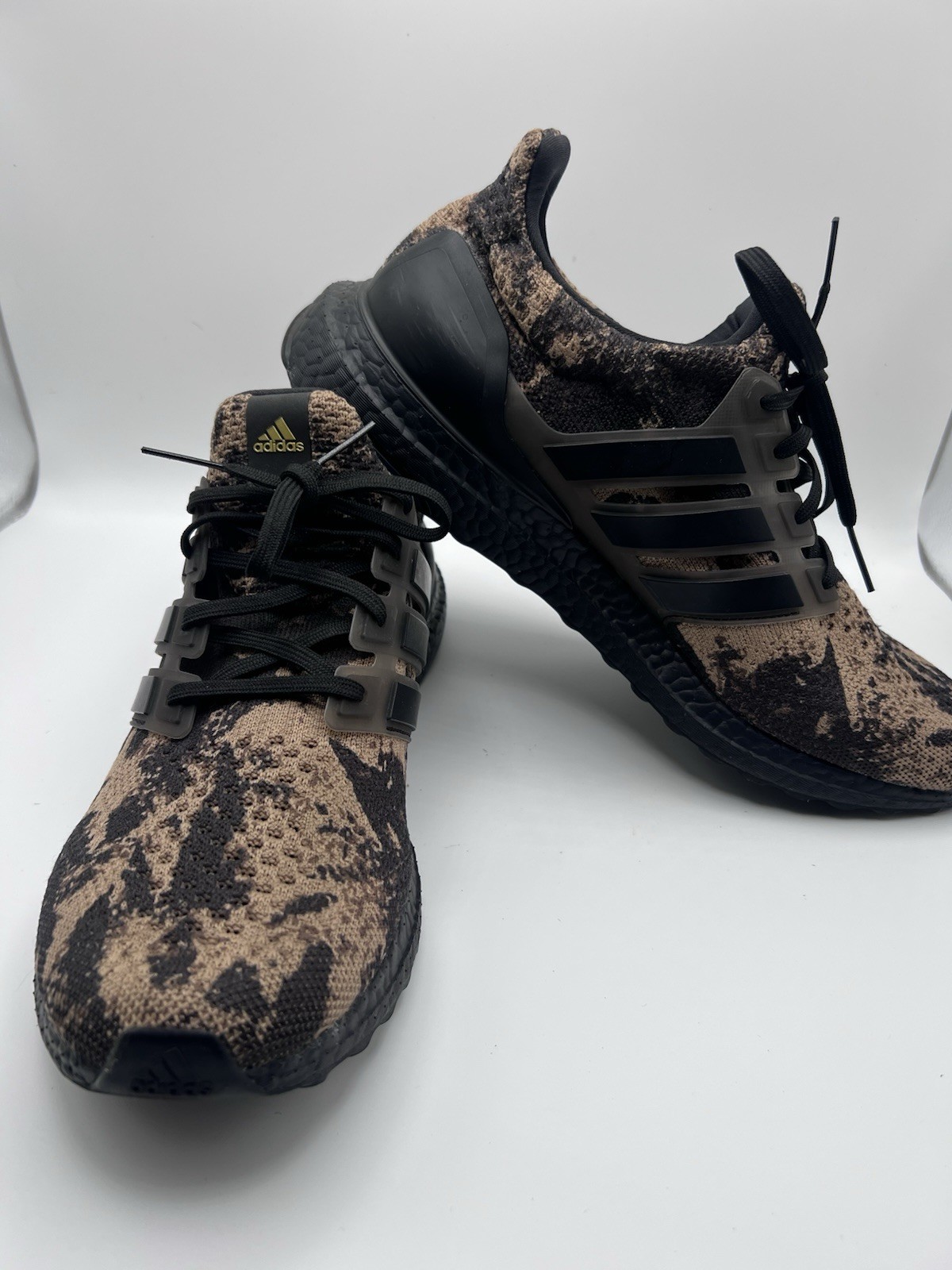 adidas UltraBoost Men’s Low Top Lace Up Running Sneakers Brown/Black Camo